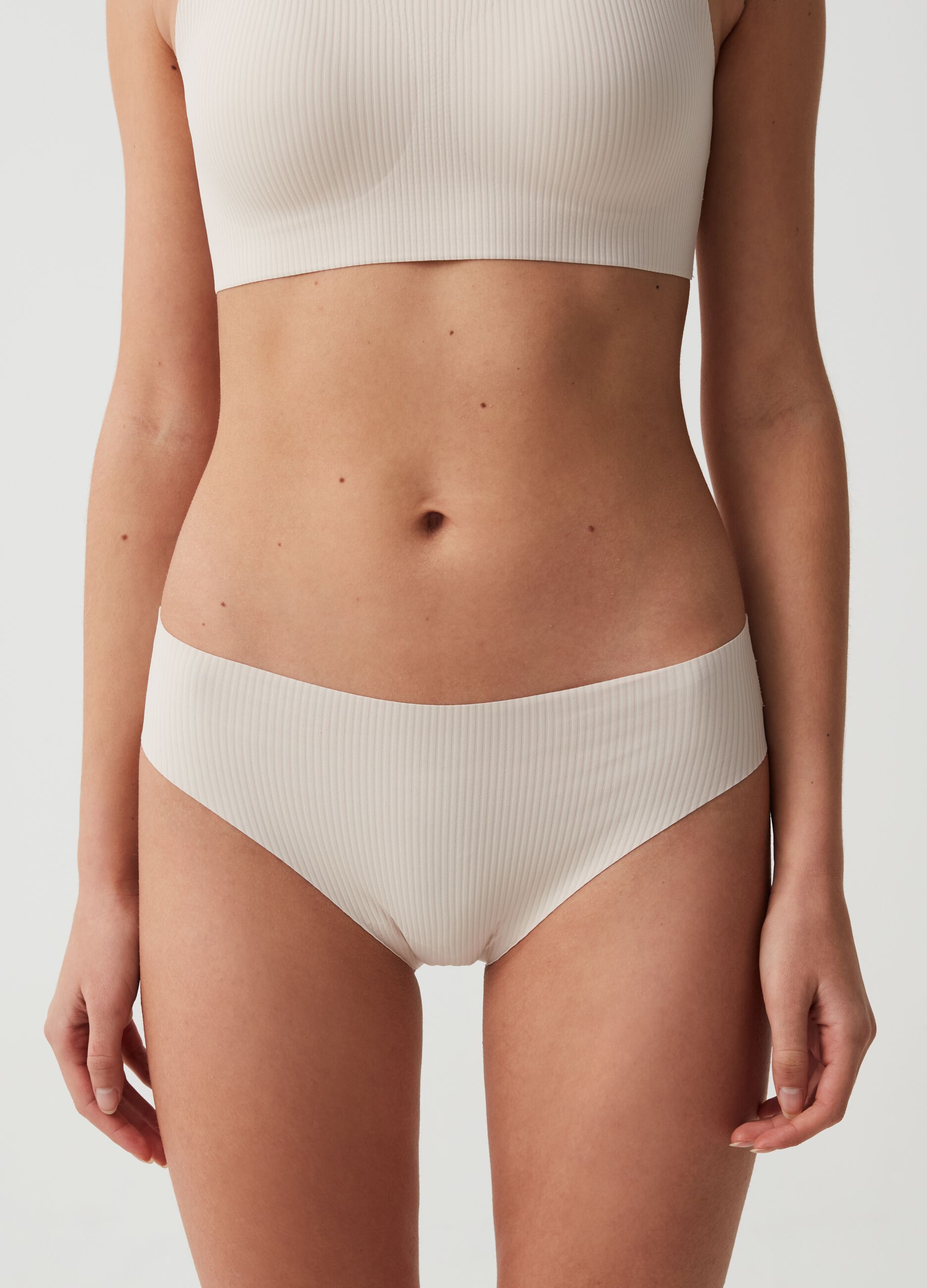 The Nude seamless briefs in ribbed microfibre
