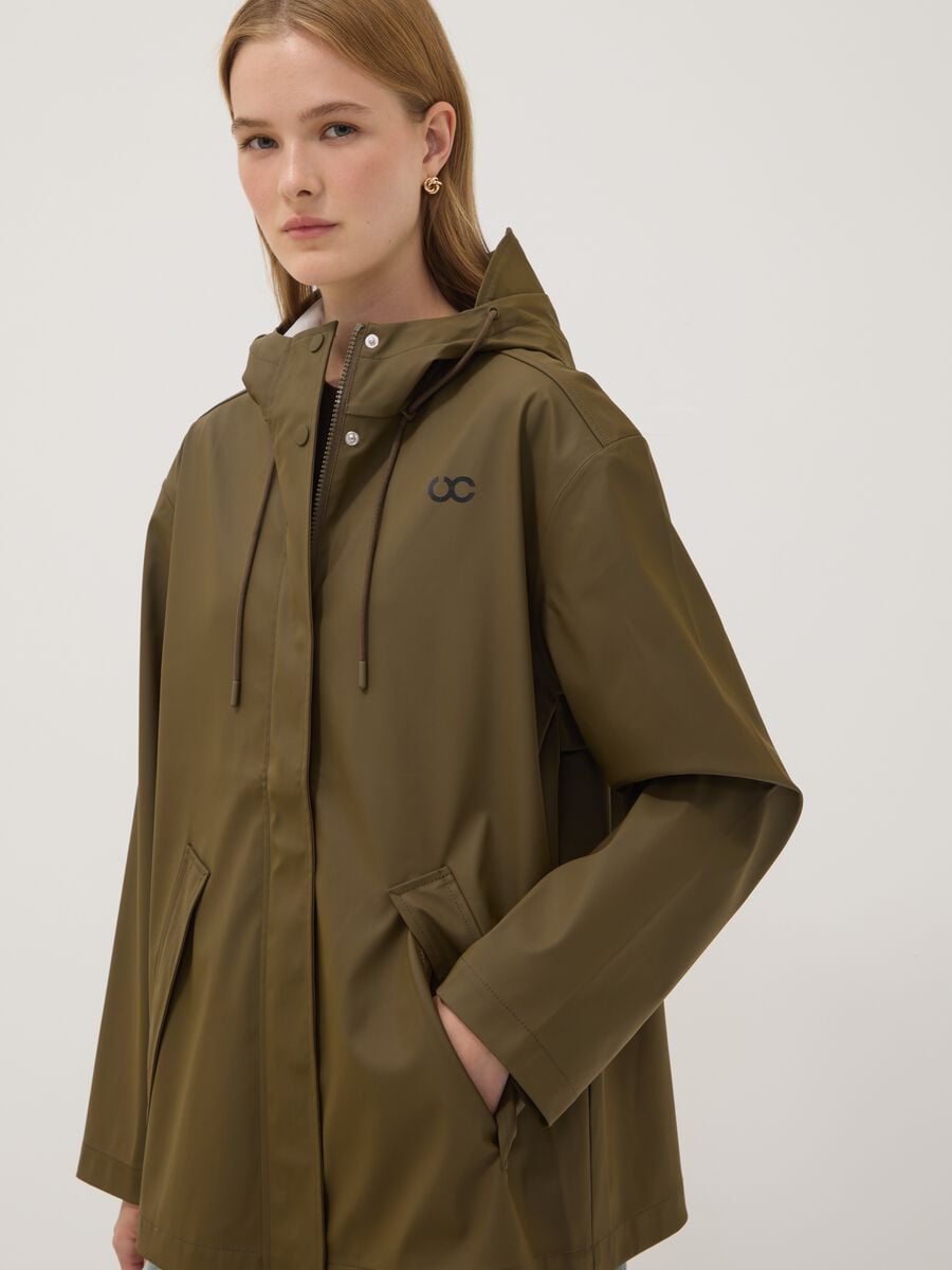 Green rain jacket with zip and hood_0