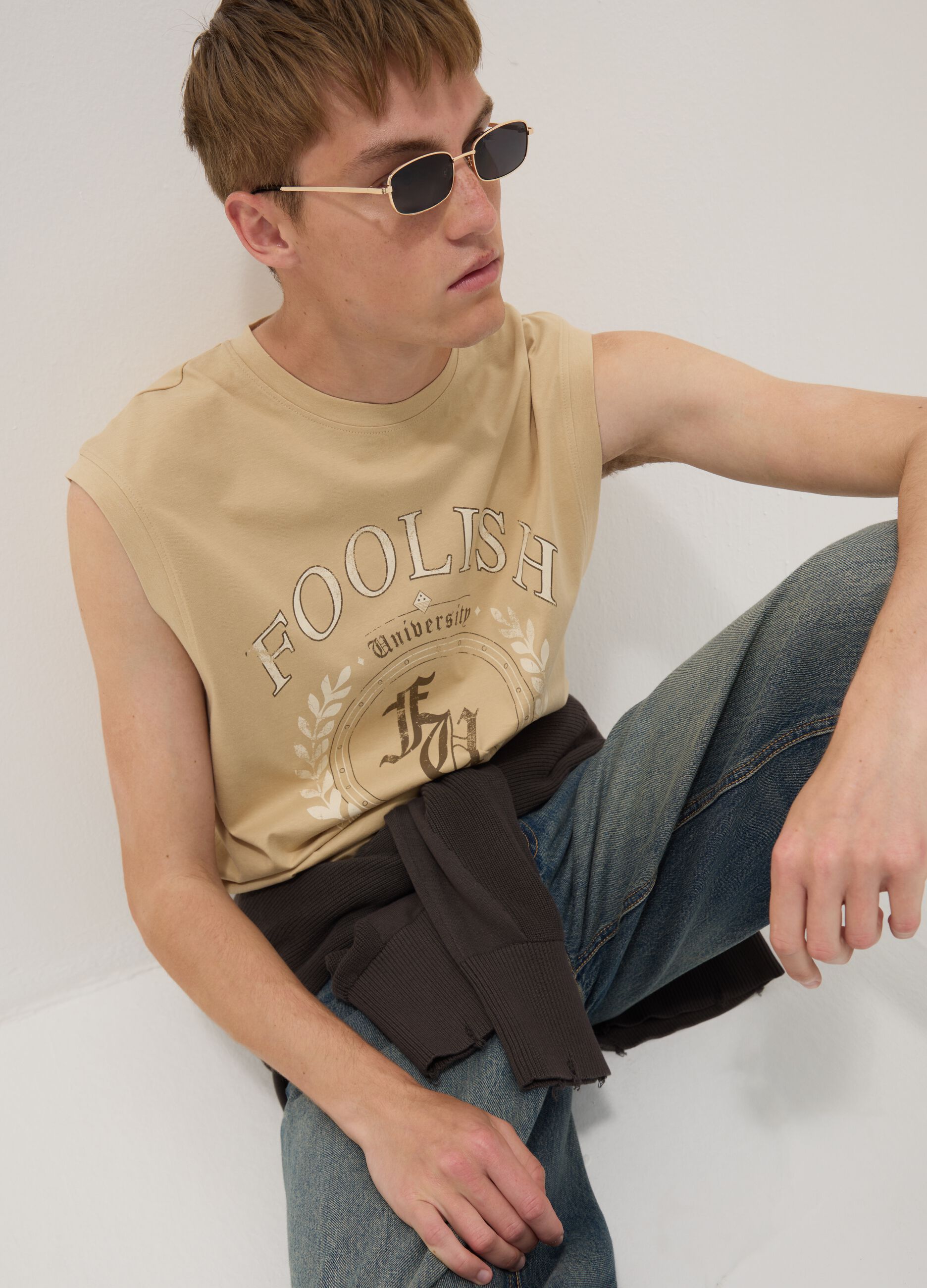 Beige pure cotton tank top with front print