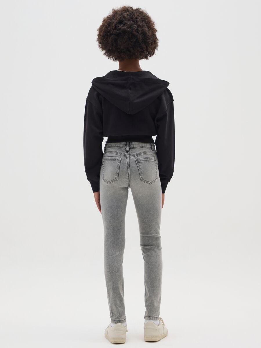 M&auml;dchen-Jeans in grauem Denim, Skinny Fit_1