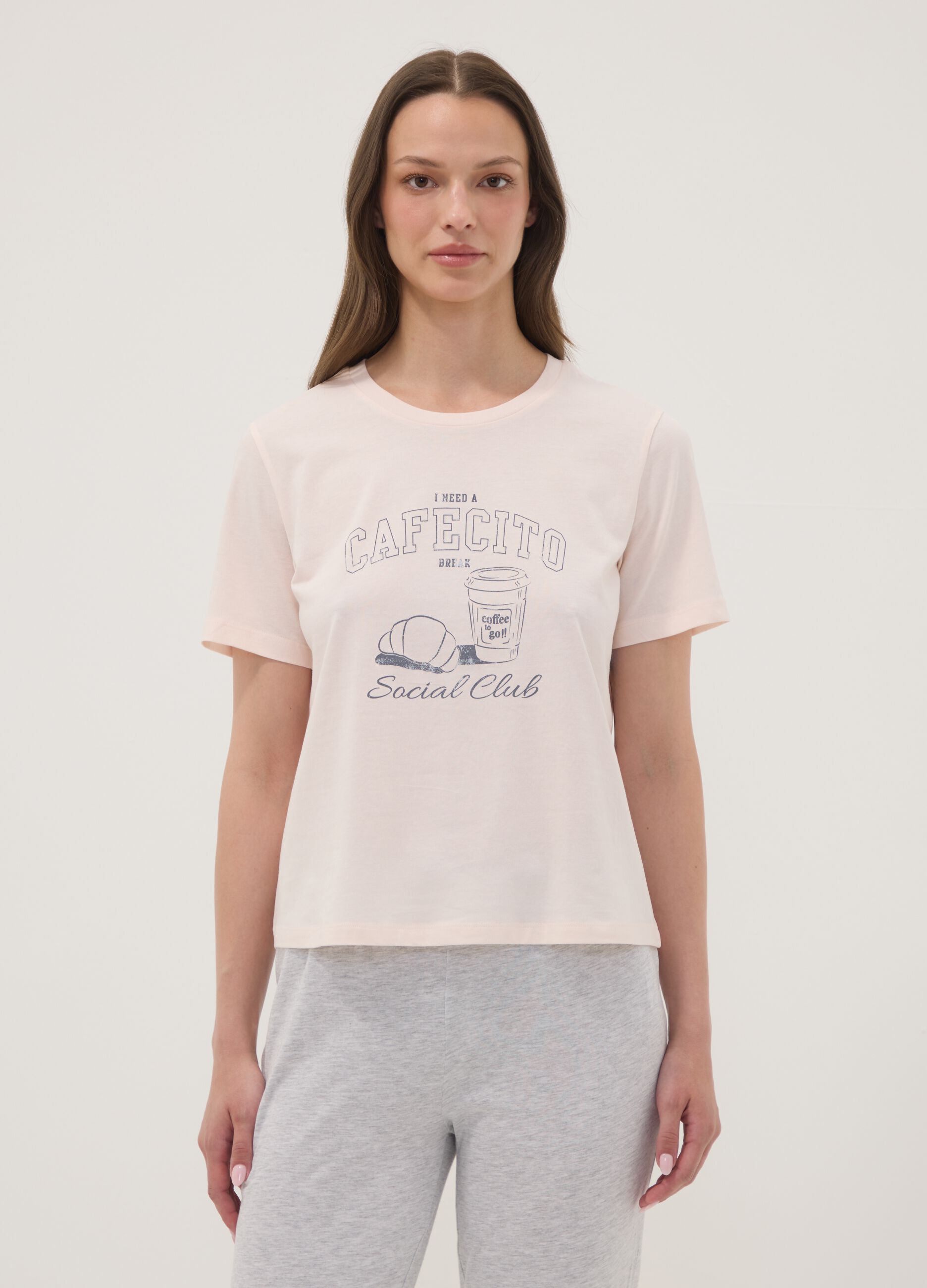 Pigiama rosa in puro cotone organico con pantaloni grigi regular fit