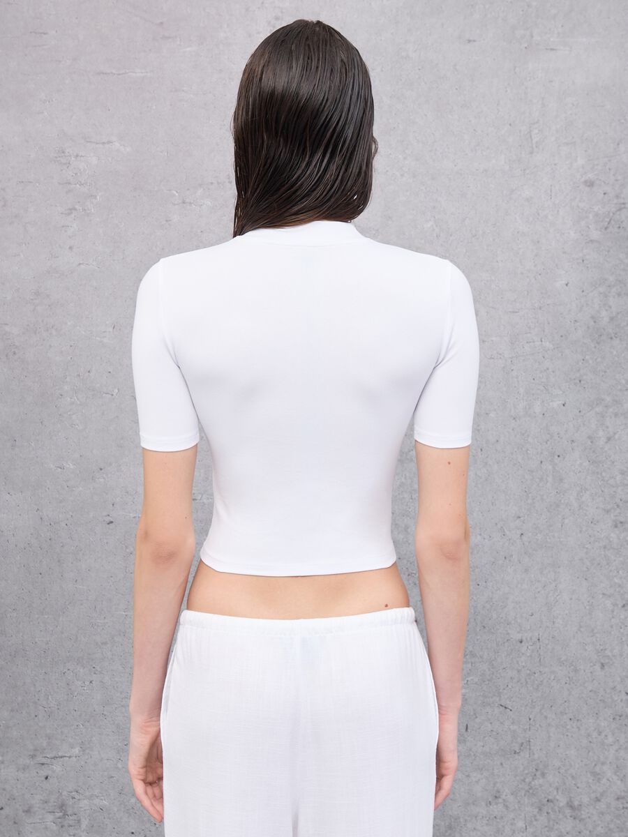 Camiseta Mockneck Blanca_1