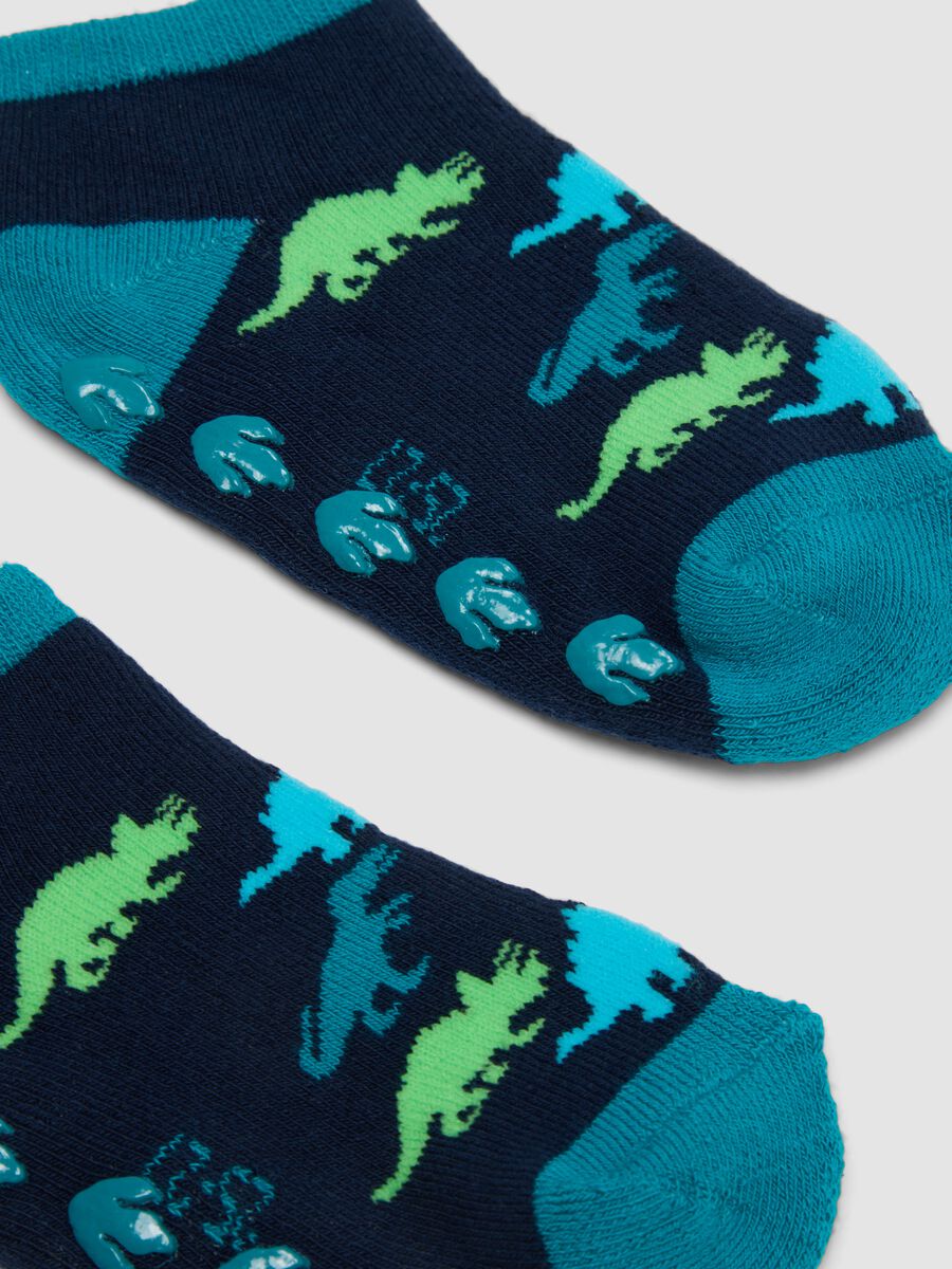 2-pack of green anti-slip socks in stretchy organic cotton with dinosaur print_1