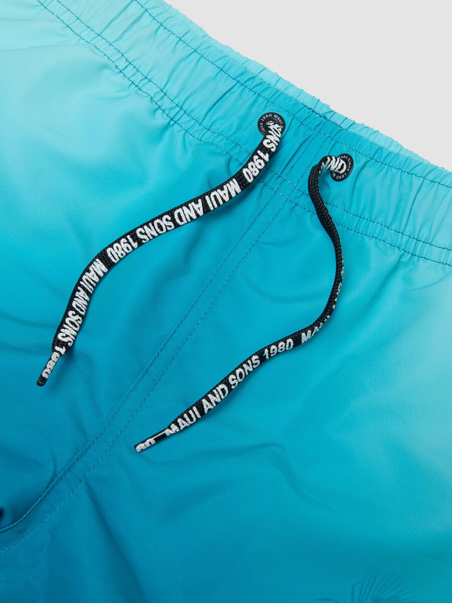 Short de bain bleu &agrave; imprim&eacute; tropical_2
