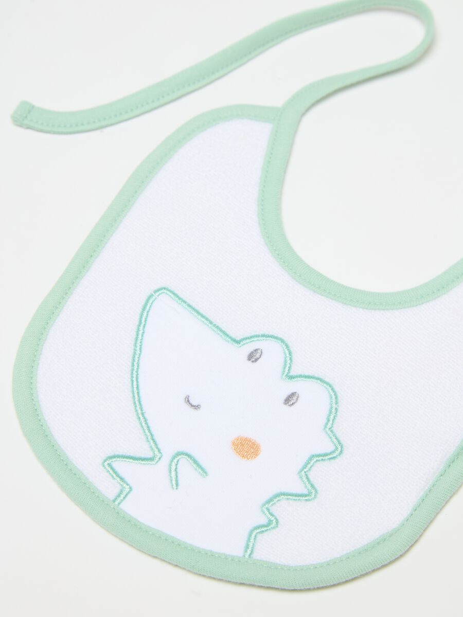 Two-pack organic cotton bibs with embroidery_1