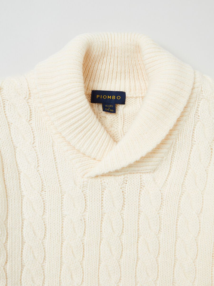 Cable knit pullover with shawl collar._5