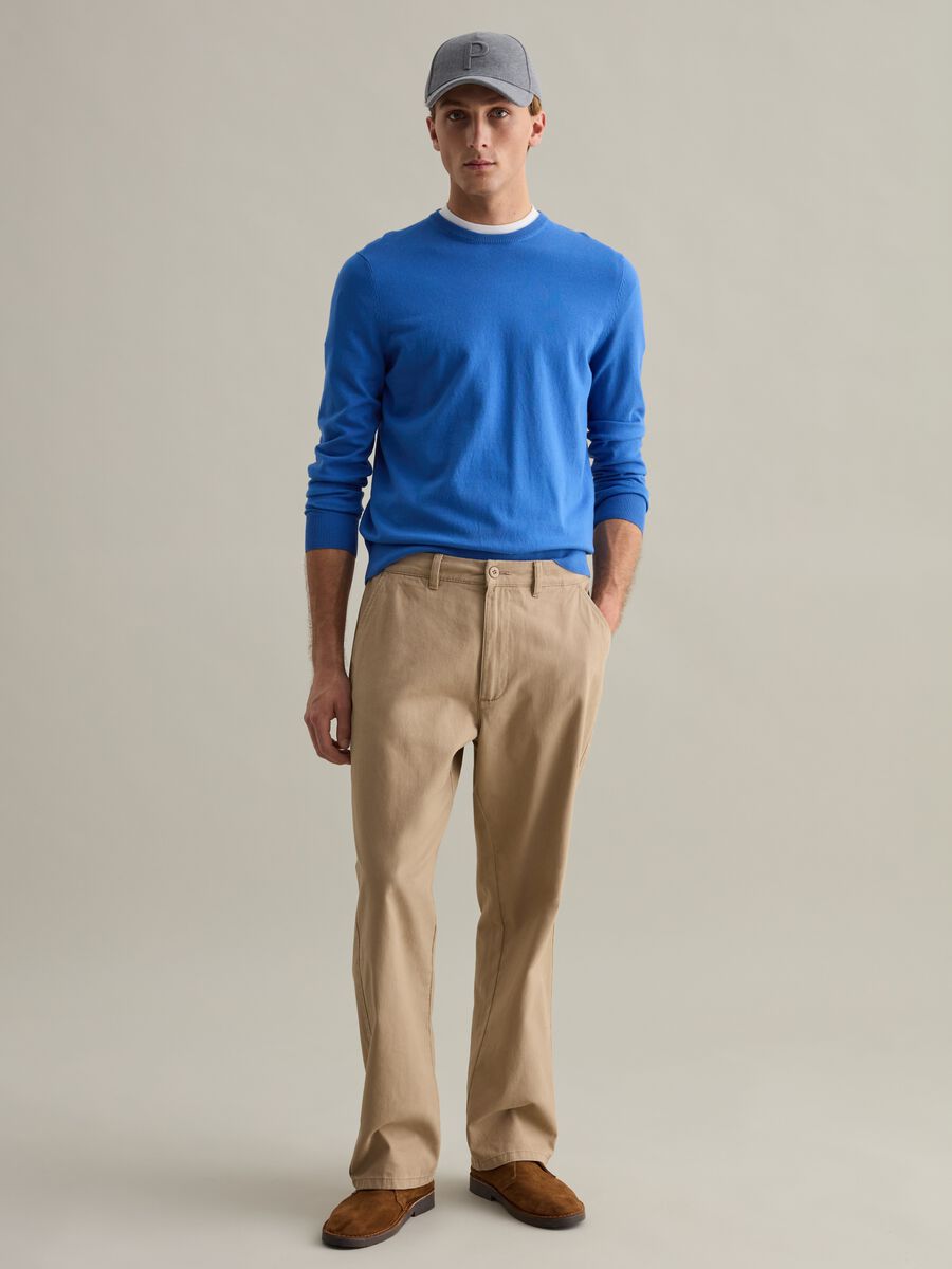 Round neck pullover_2