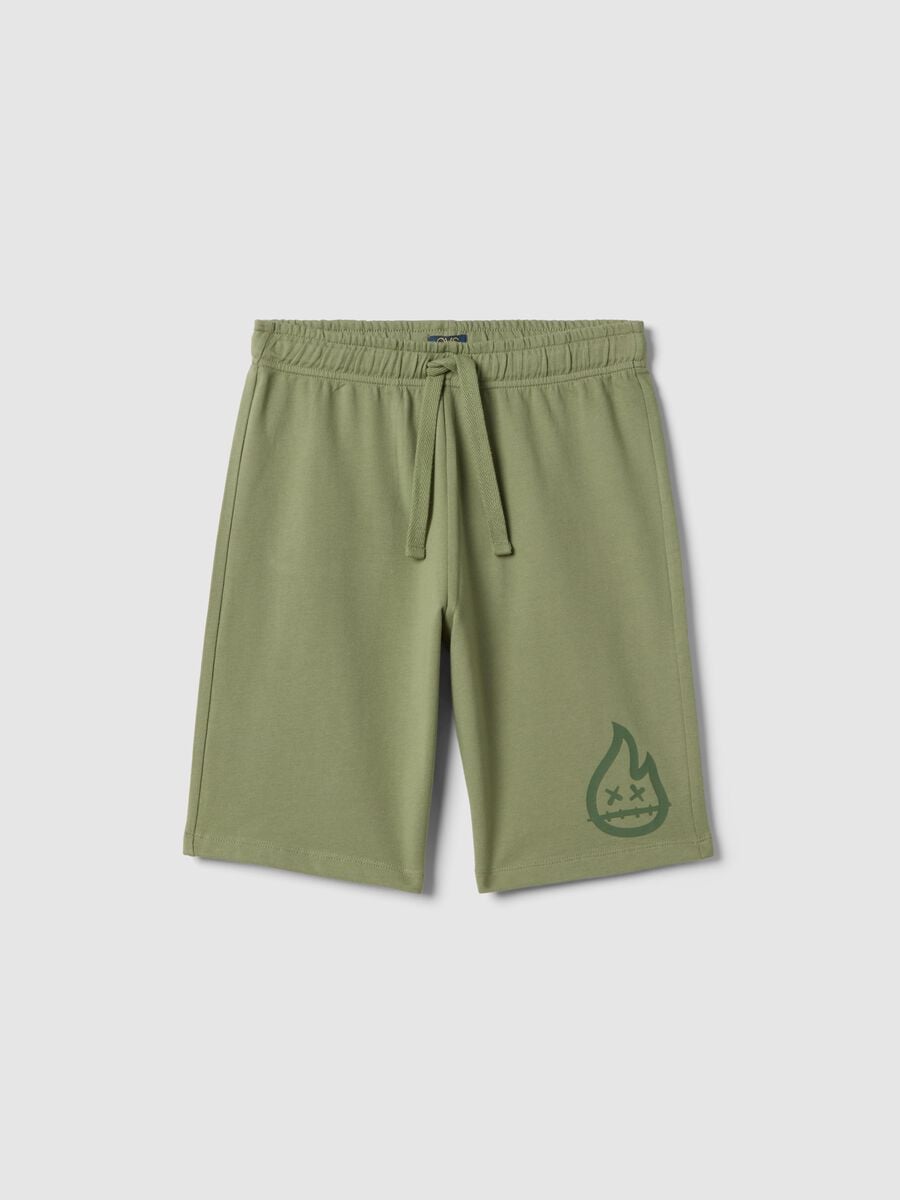 Green pure cotton shorts for boys regular fit_3