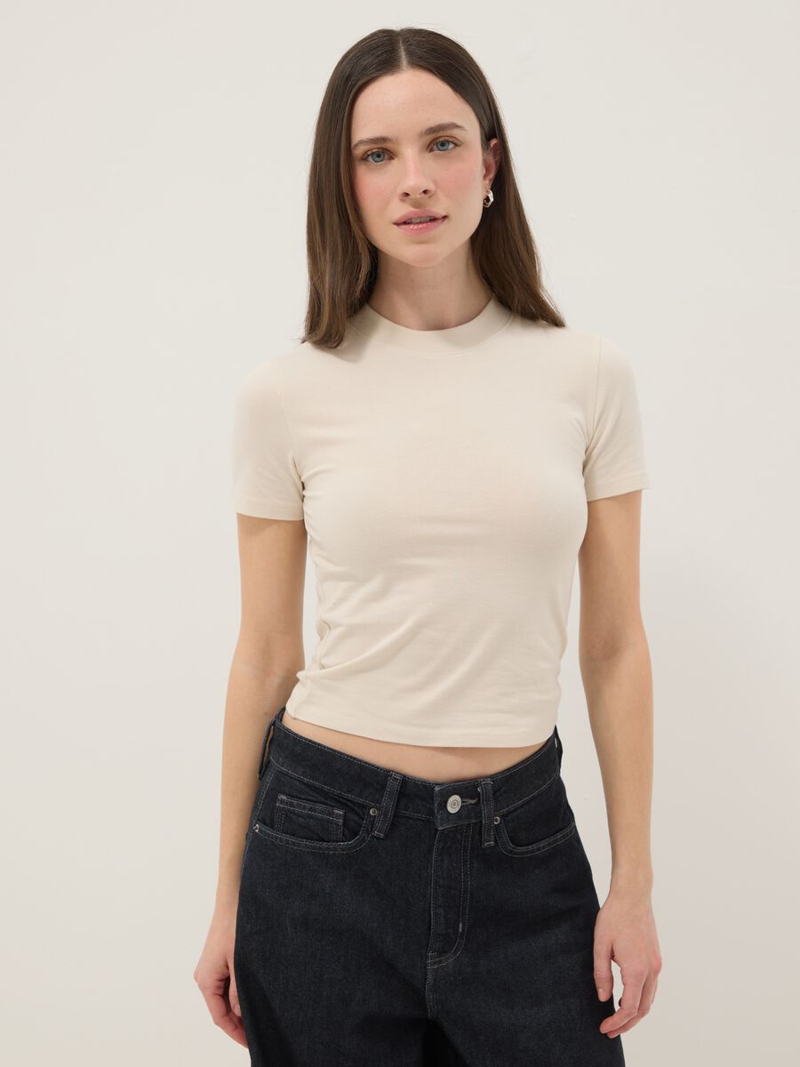 T-shirt bege slim fit de algod&atilde;o el&aacute;stico_1