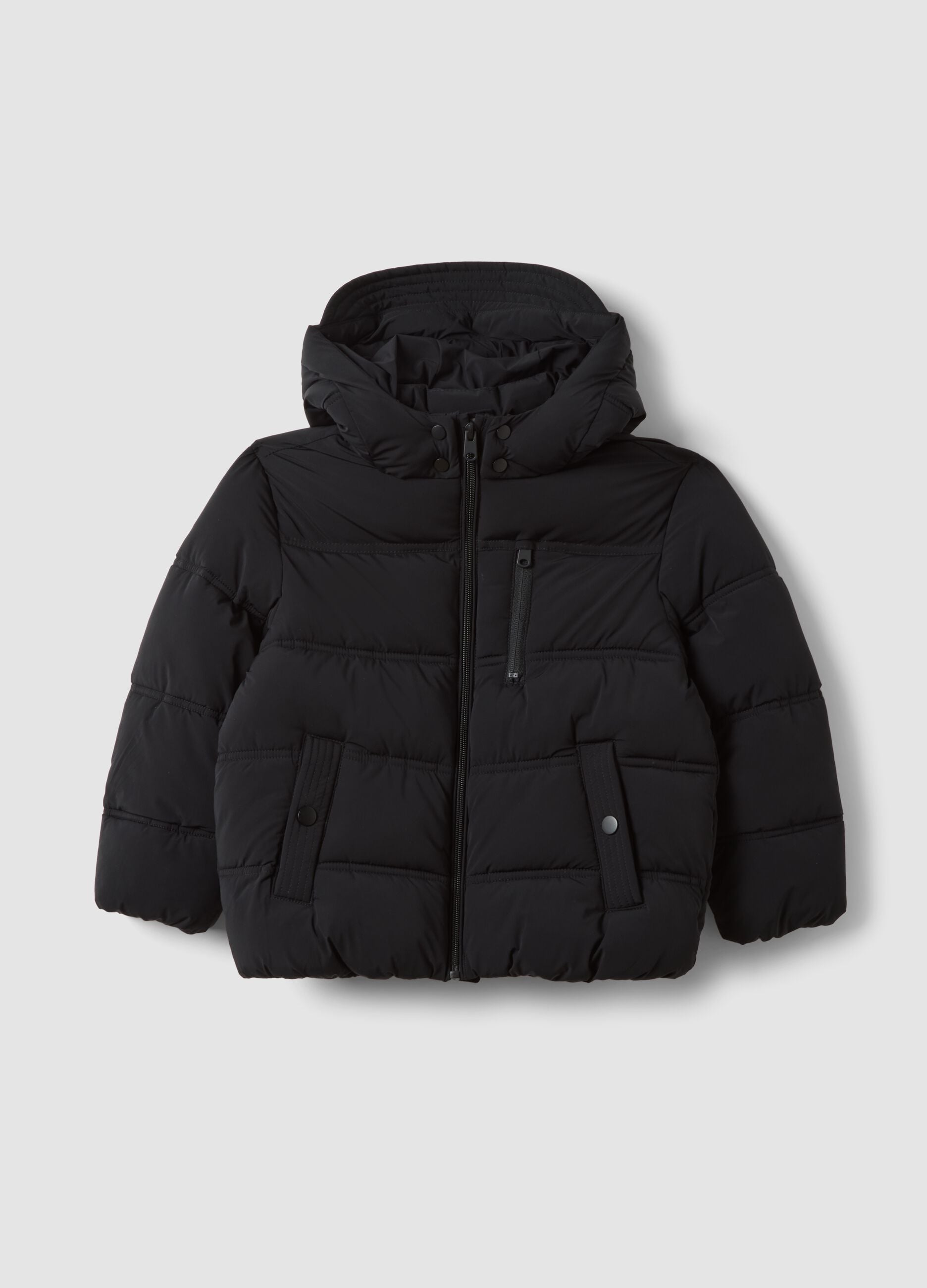 Schwarze Steppjacke aus Stretchmaterial