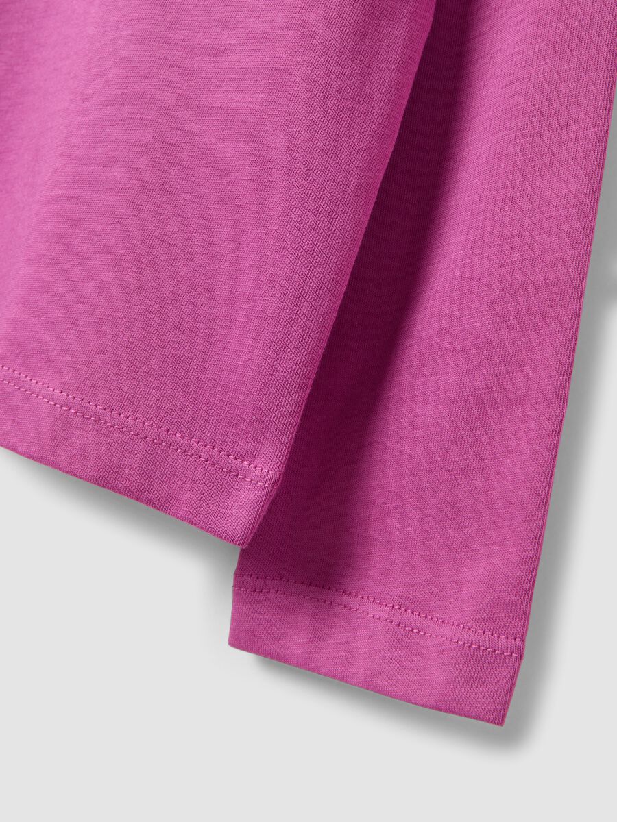 Purple pure organic cotton T-shirt with heart and wings print for girls_3