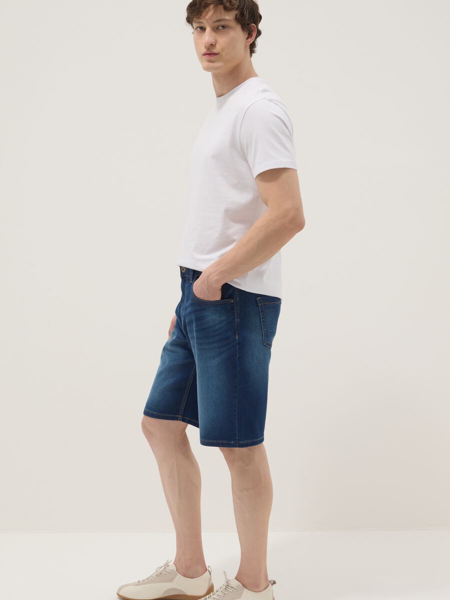 Blue denim shorts in stretch cotton blend, regular fit_3