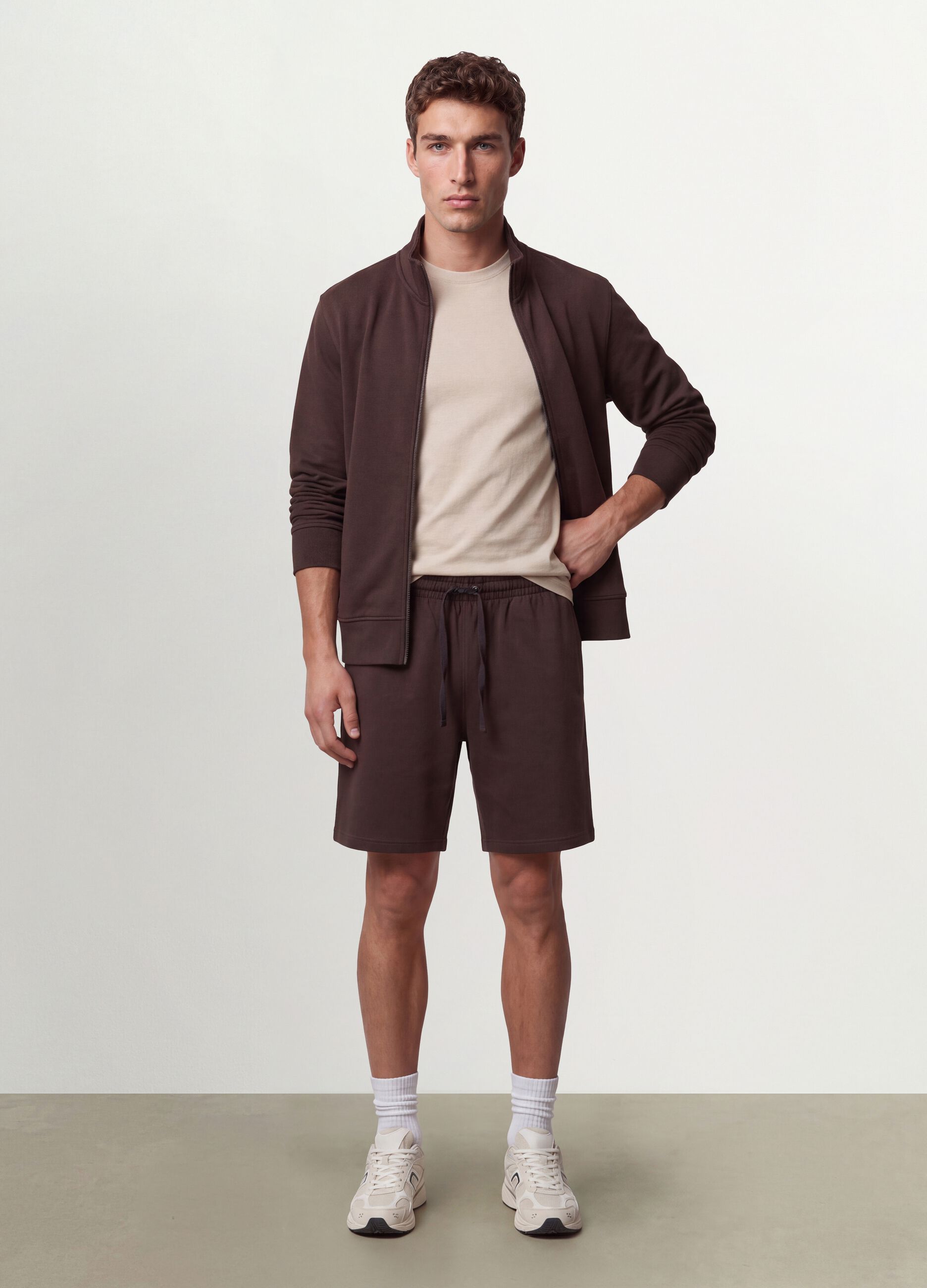 Braune Shorts aus Baumwollmix mit elastischem Bund, Regular Fit