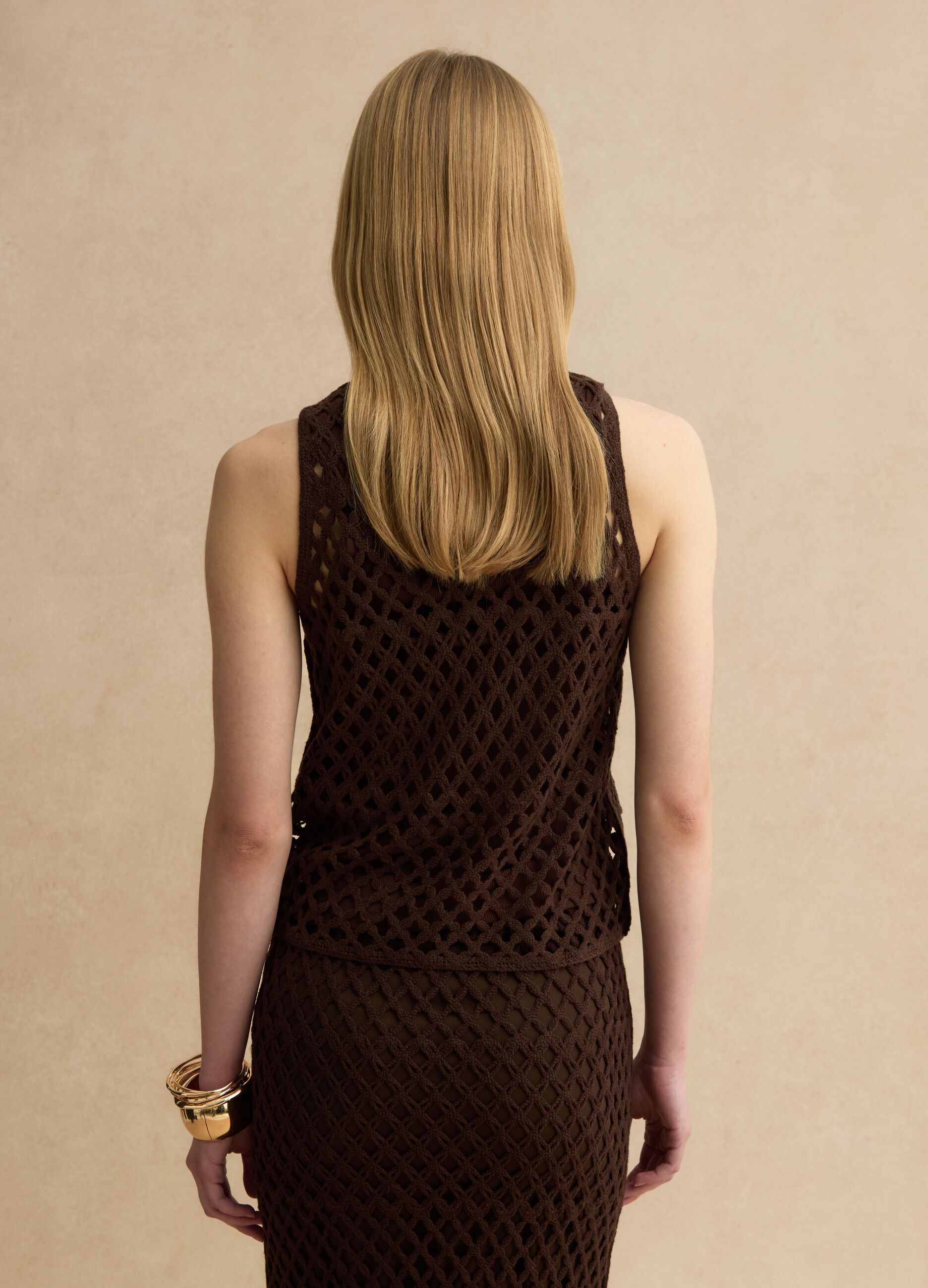 Brown cotton-blend regular-fit tank top with mesh design
