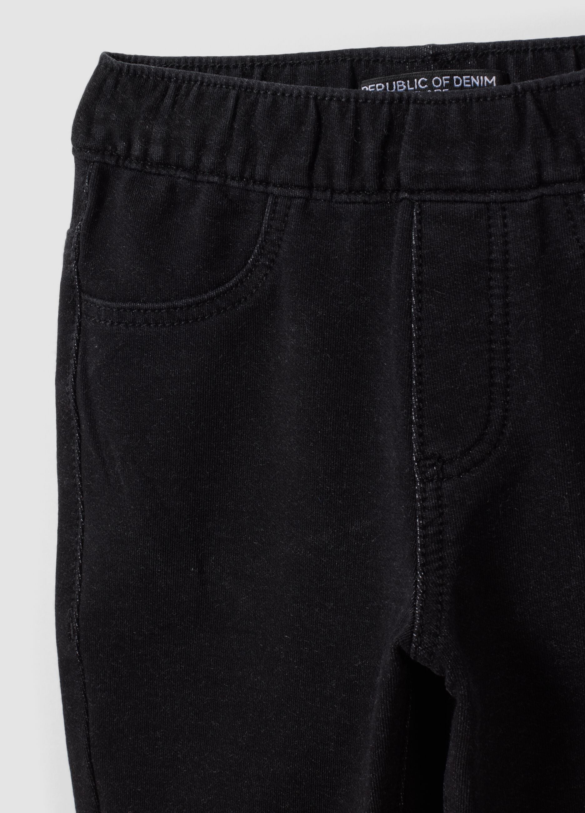 Schwarze Flared-Jeggings aus Stretch-Baumwolle f&uuml;r M&auml;dchen