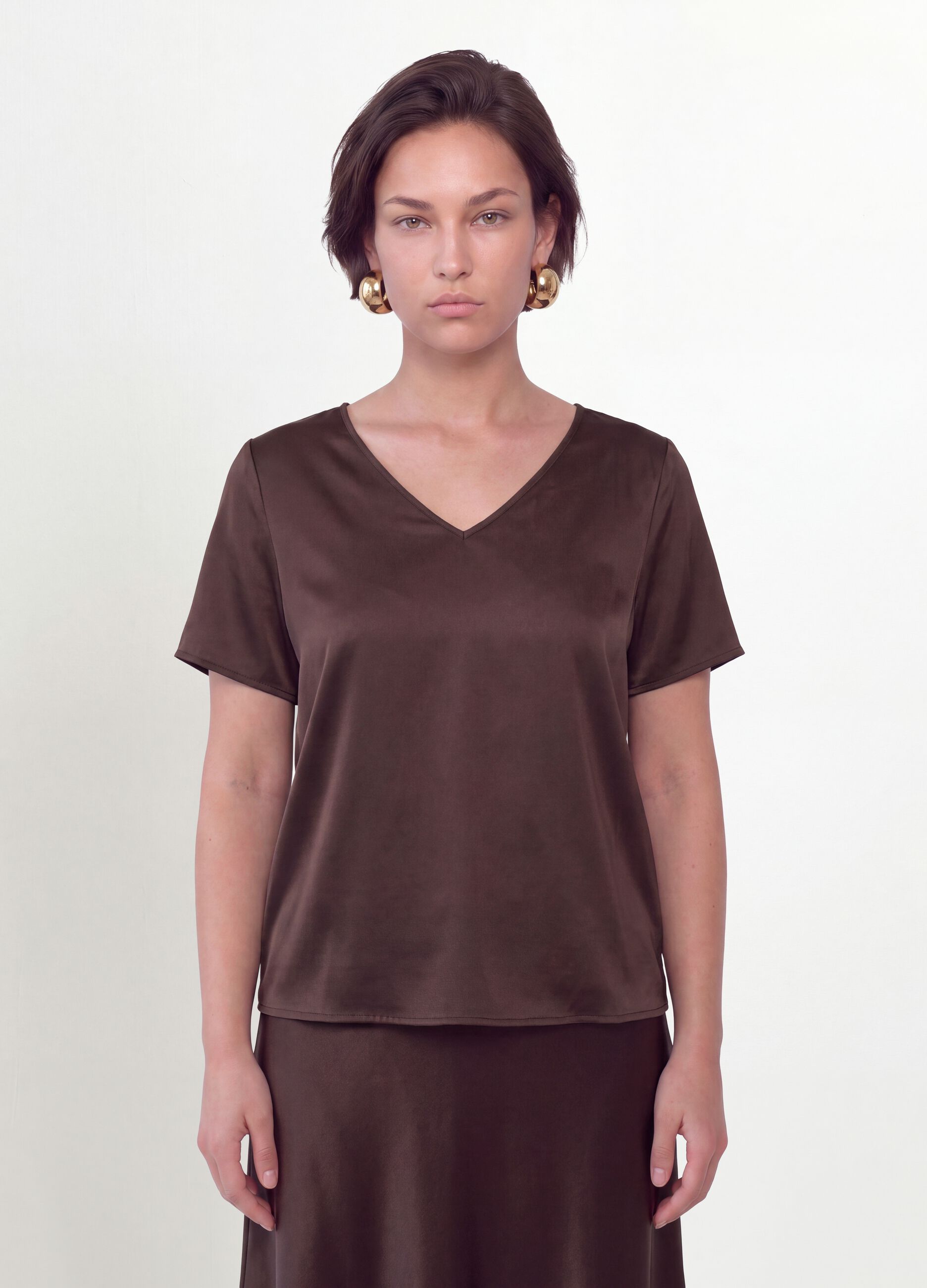 Brown satin V-neck stretch blouse, regular fit