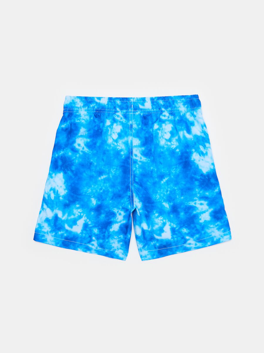 Swimming trunks with tie-dye pattern_1