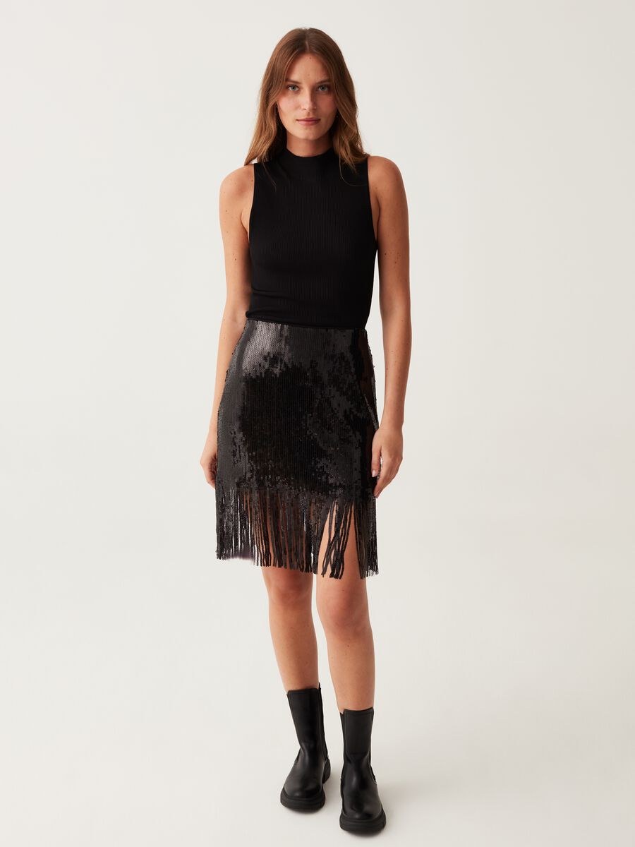 Short pencil skirt with sequins and fringing_0