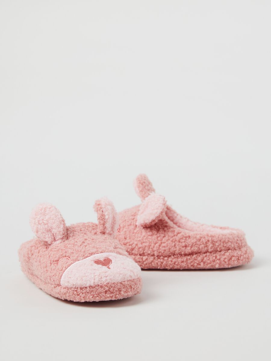 Bouclé slippers with ears and embroidery_2