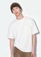 T-shirt branca em algod&atilde;o puro com gola redonda e bolso, corte boxy_0