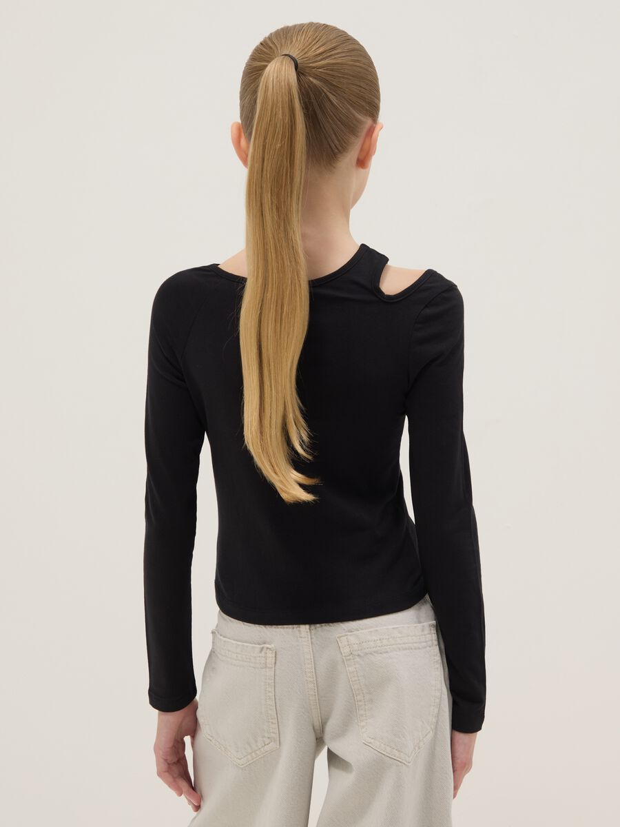 Black cotton blend slim fit girl's top with boat neckline_1