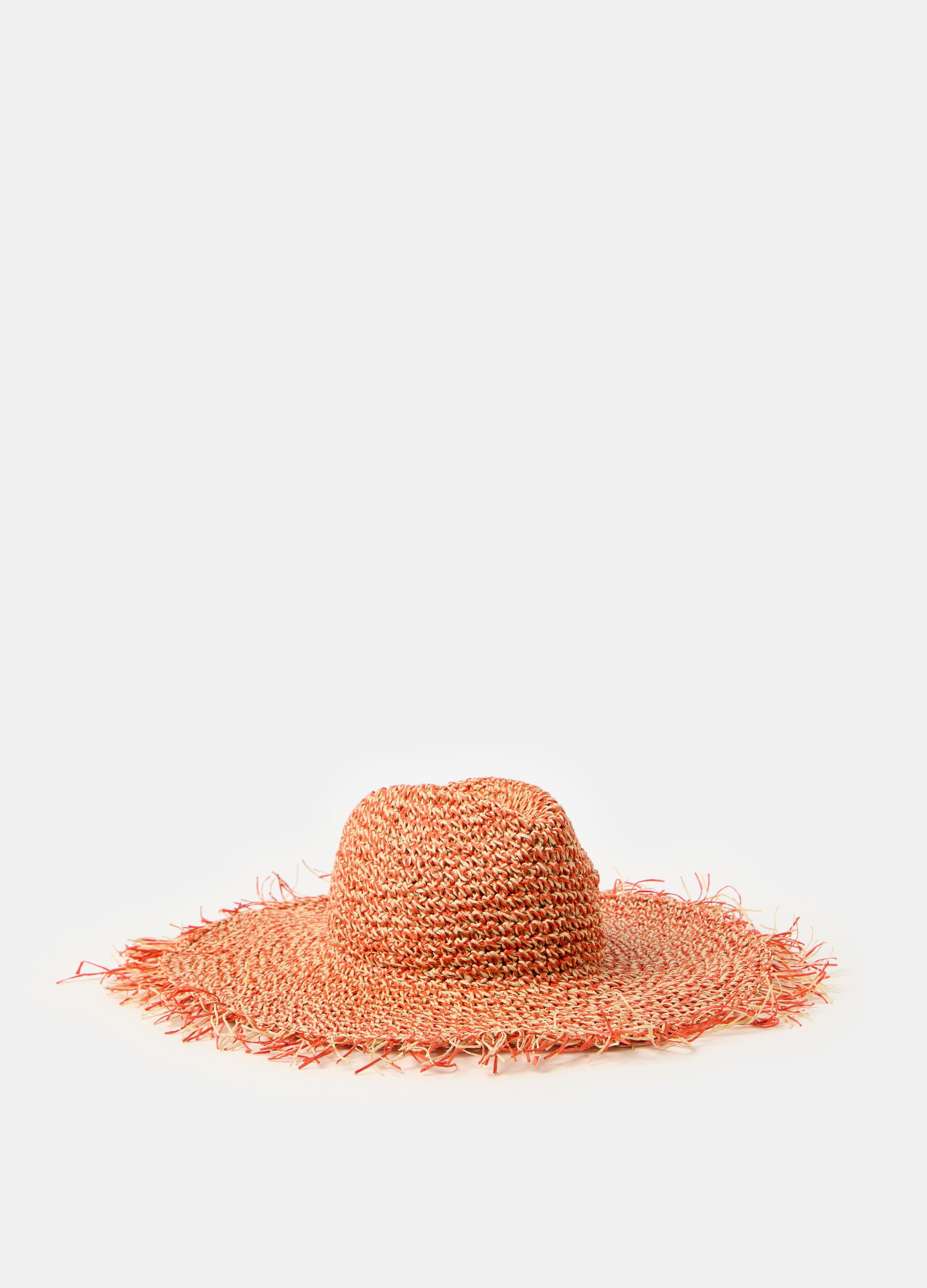 Straw hat with fringe