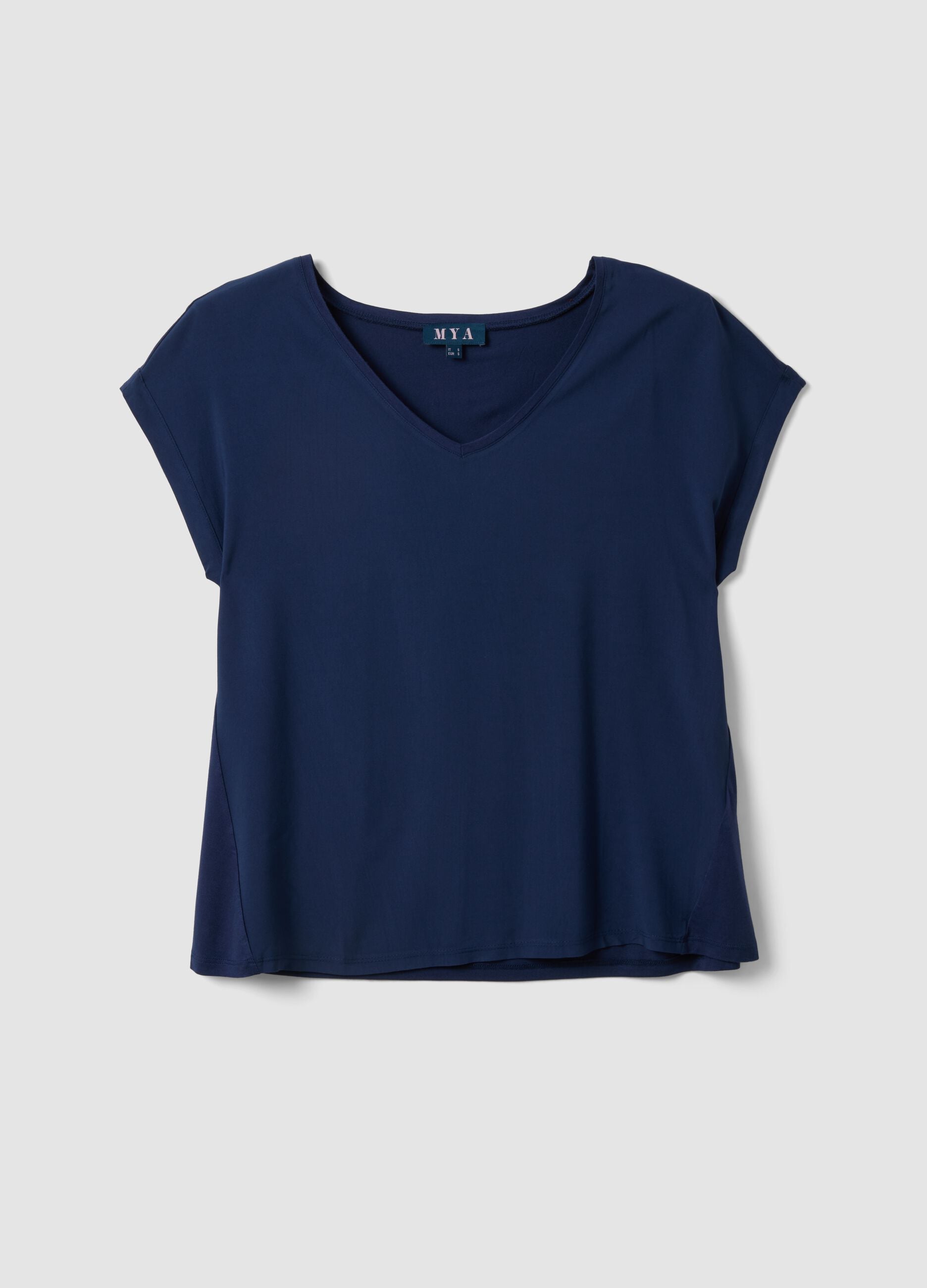 &Mu;&pi;&lambda;&epsilon; T-shirt &alpha;&pi;ό 100% &beta;&iota;&sigma;&kappa;ό&zeta;&eta; &mu;&epsilon; V &nu;&tau;&epsilon;&kappa;&omicron;&lambda;&tau;έ, regular &epsilon;&phi;&alpha;&rho;&mu;&omicron;&gamma;ή