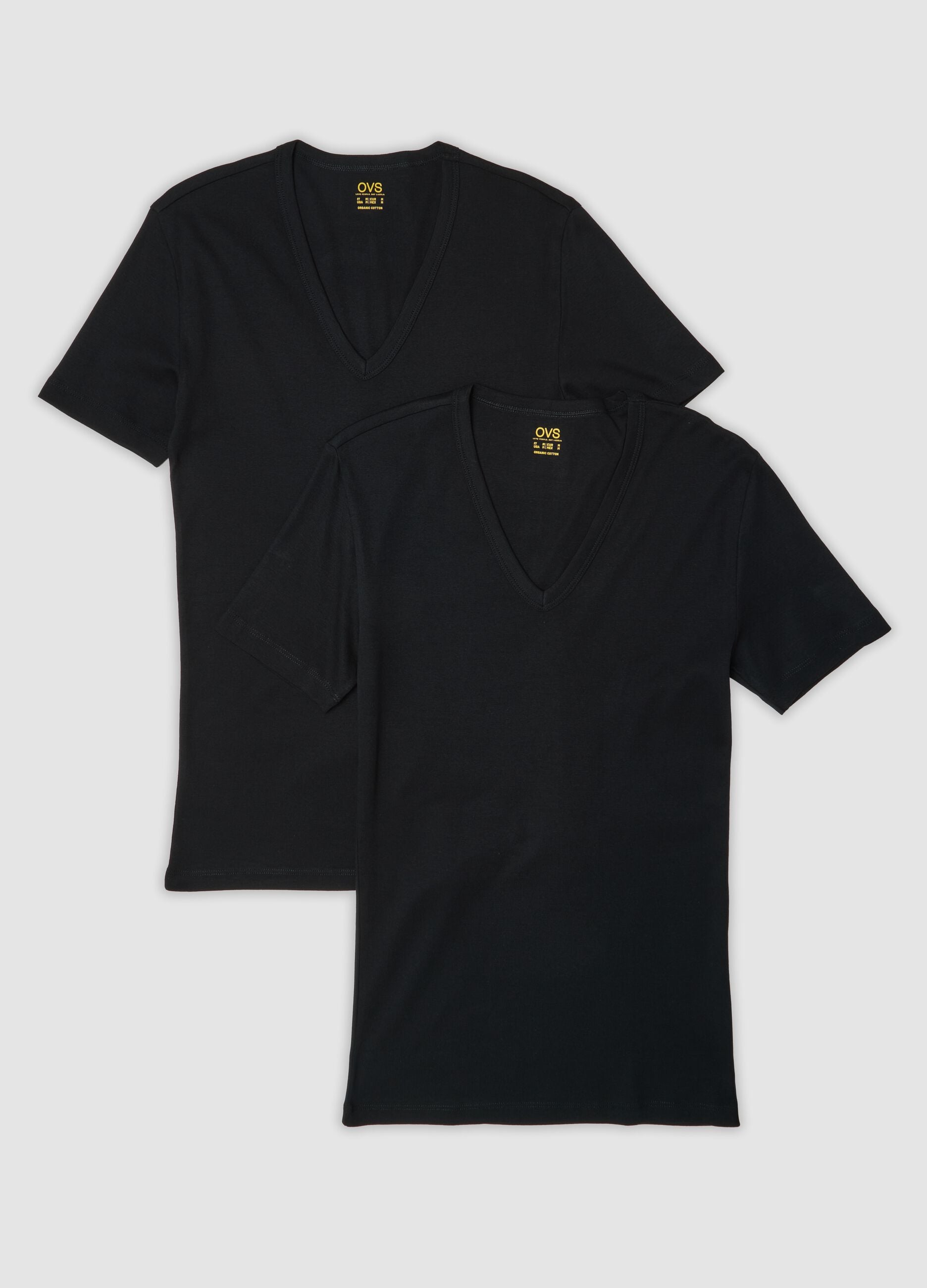 2-pack of black organic cotton T-shirts with deep V-neck