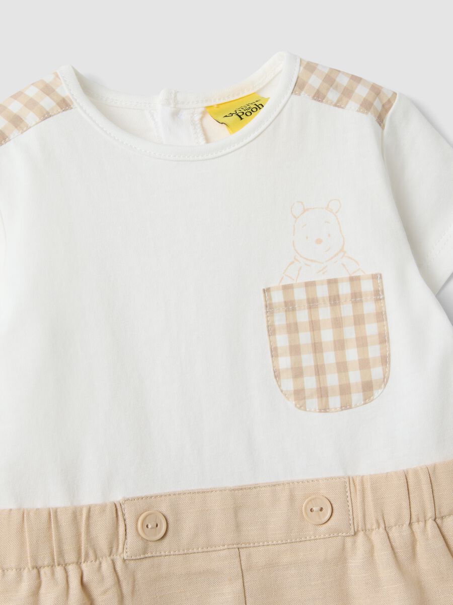 White cotton and linen blend romper with Winnie the Pooh detail for baby_2