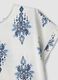 Wei&szlig;e Bluse aus reiner Viskose mit blauem Print, Regular Fit_5