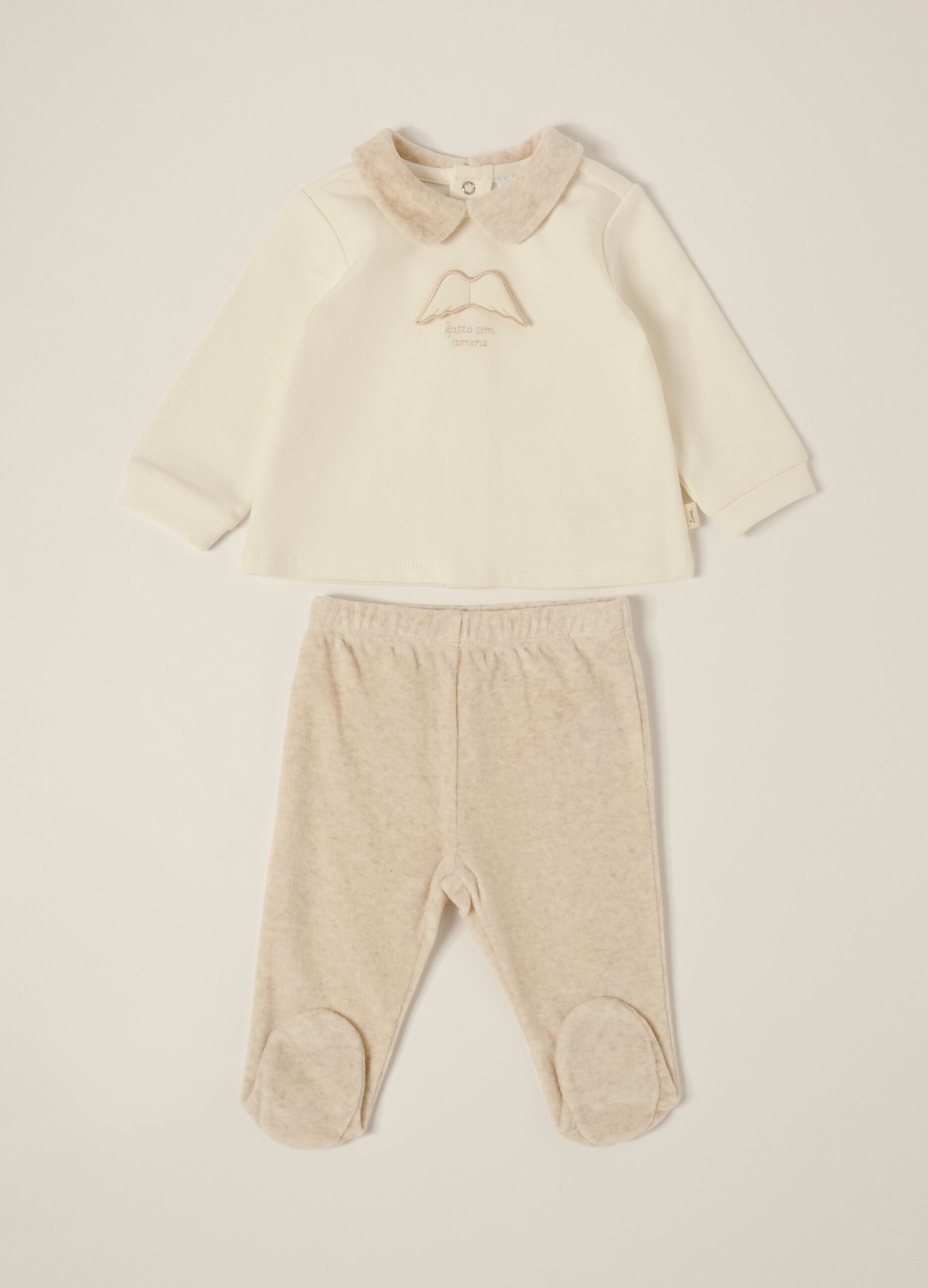 White and beige set for newborn girl