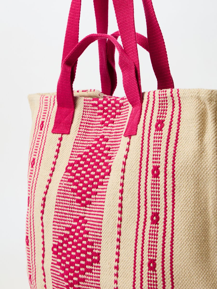 Canvas bag with ethnic motif_0