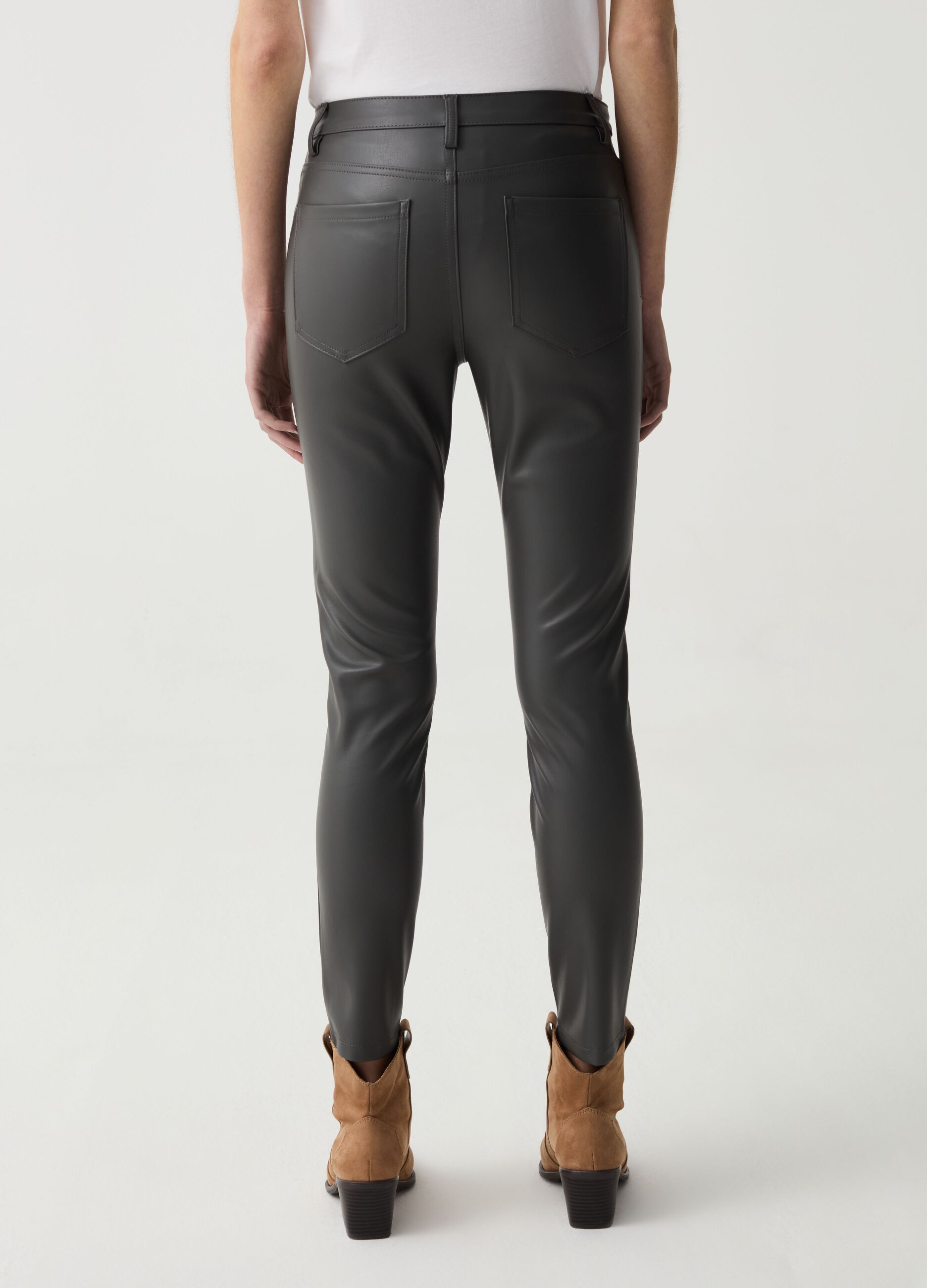 Jeggings cropped skinny fit effetto lucido