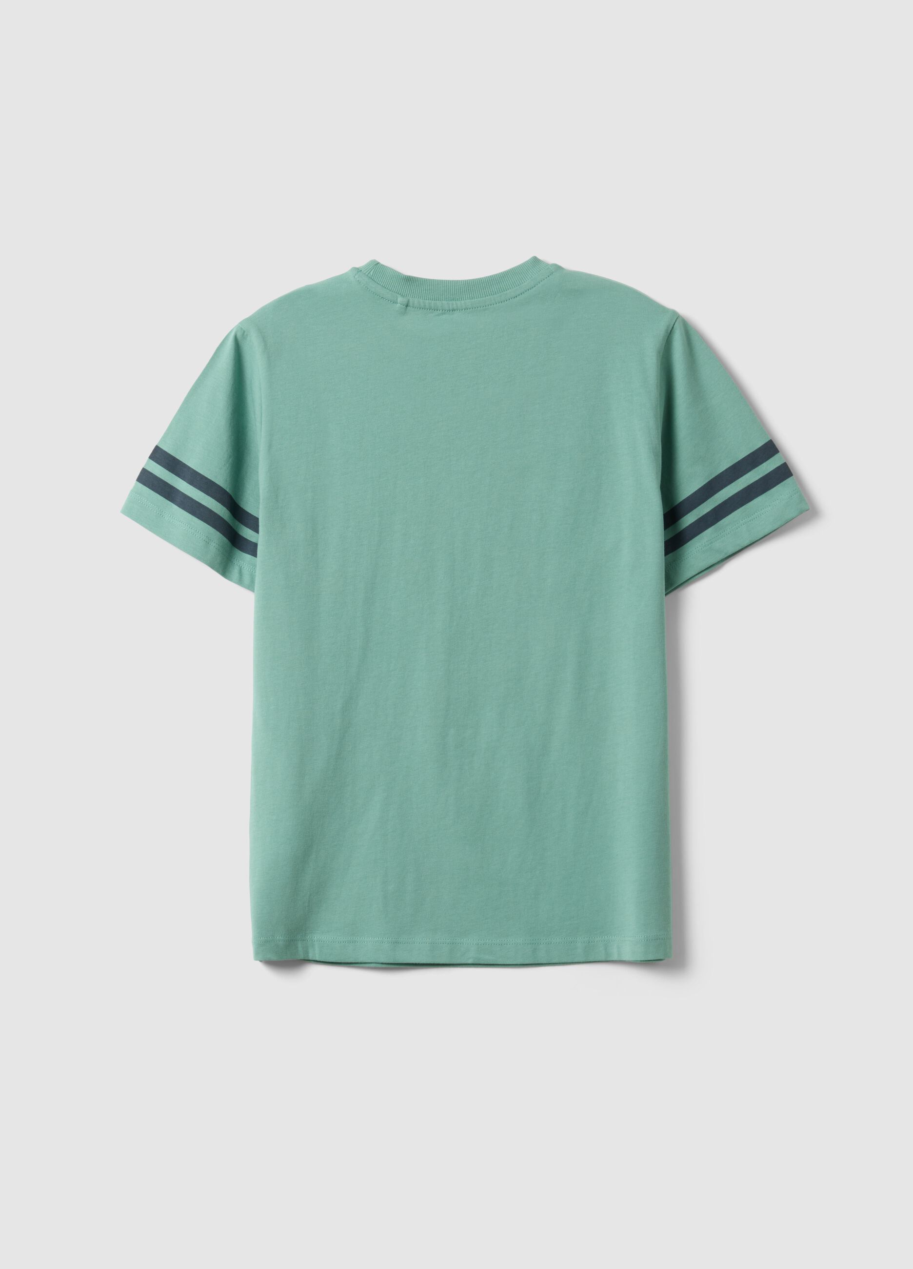 Boys&rsquo; green pure cotton T-shirt with graphic details, regular fit