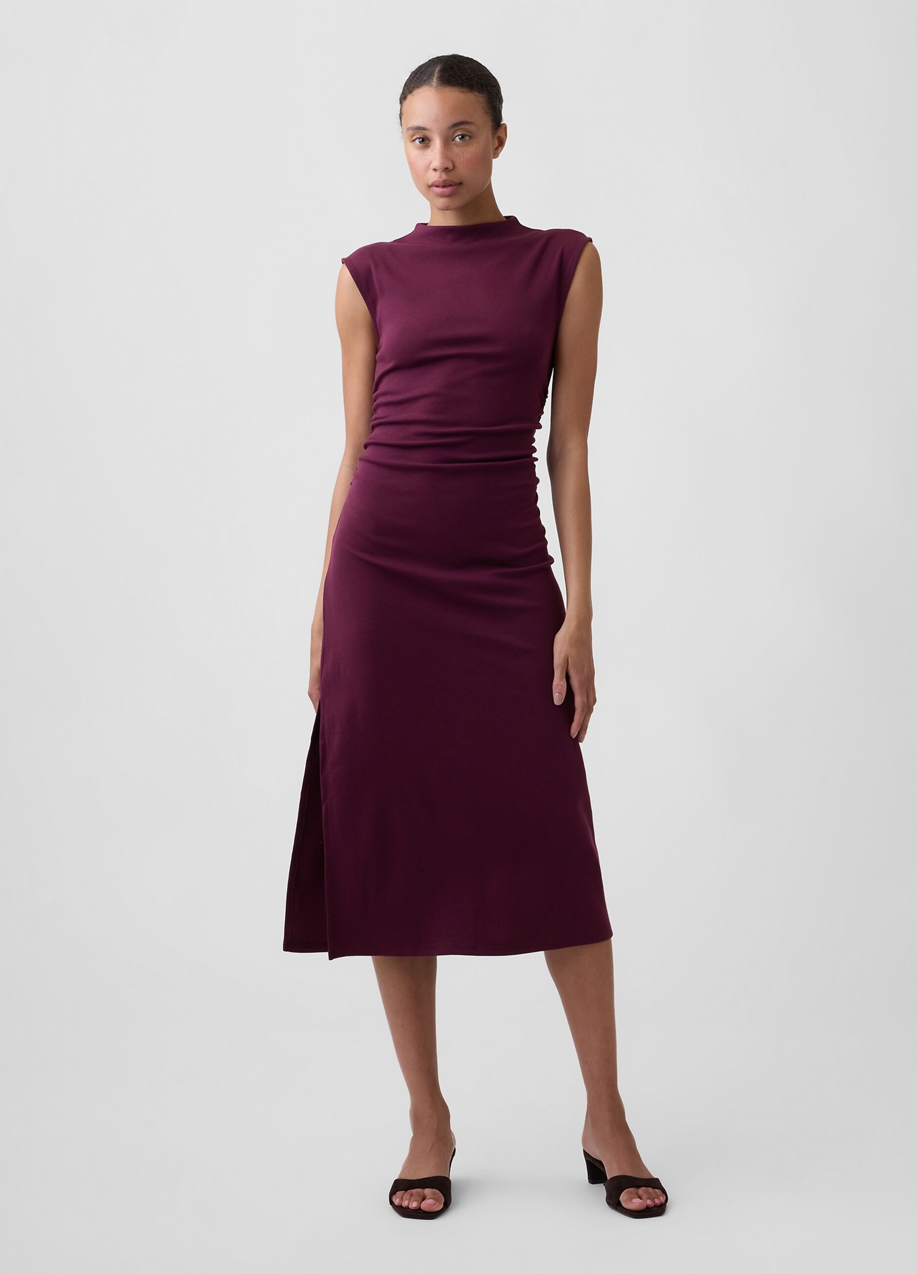Rotes Midikleid aus Stretch-Baumwolle mit seitlichem Schlitz