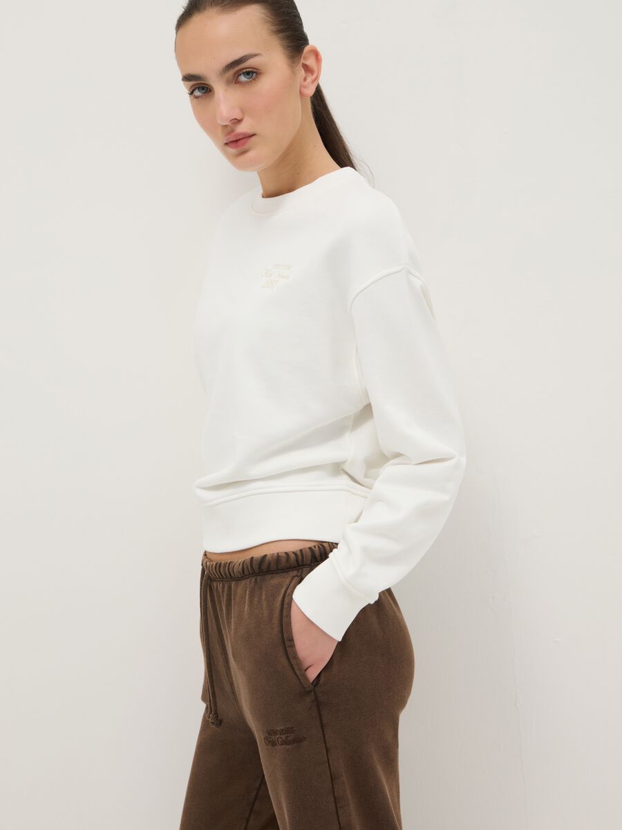 Sweatshirt branca de decote redondo em mistura de algod&atilde;o regular fit com escrita_0