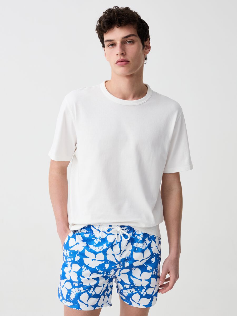 Swimming trunks with floral print_0