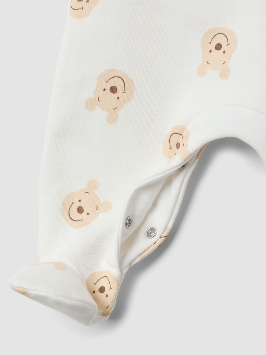 White organic cotton sleepsuit with Winnie the Pooh print_2