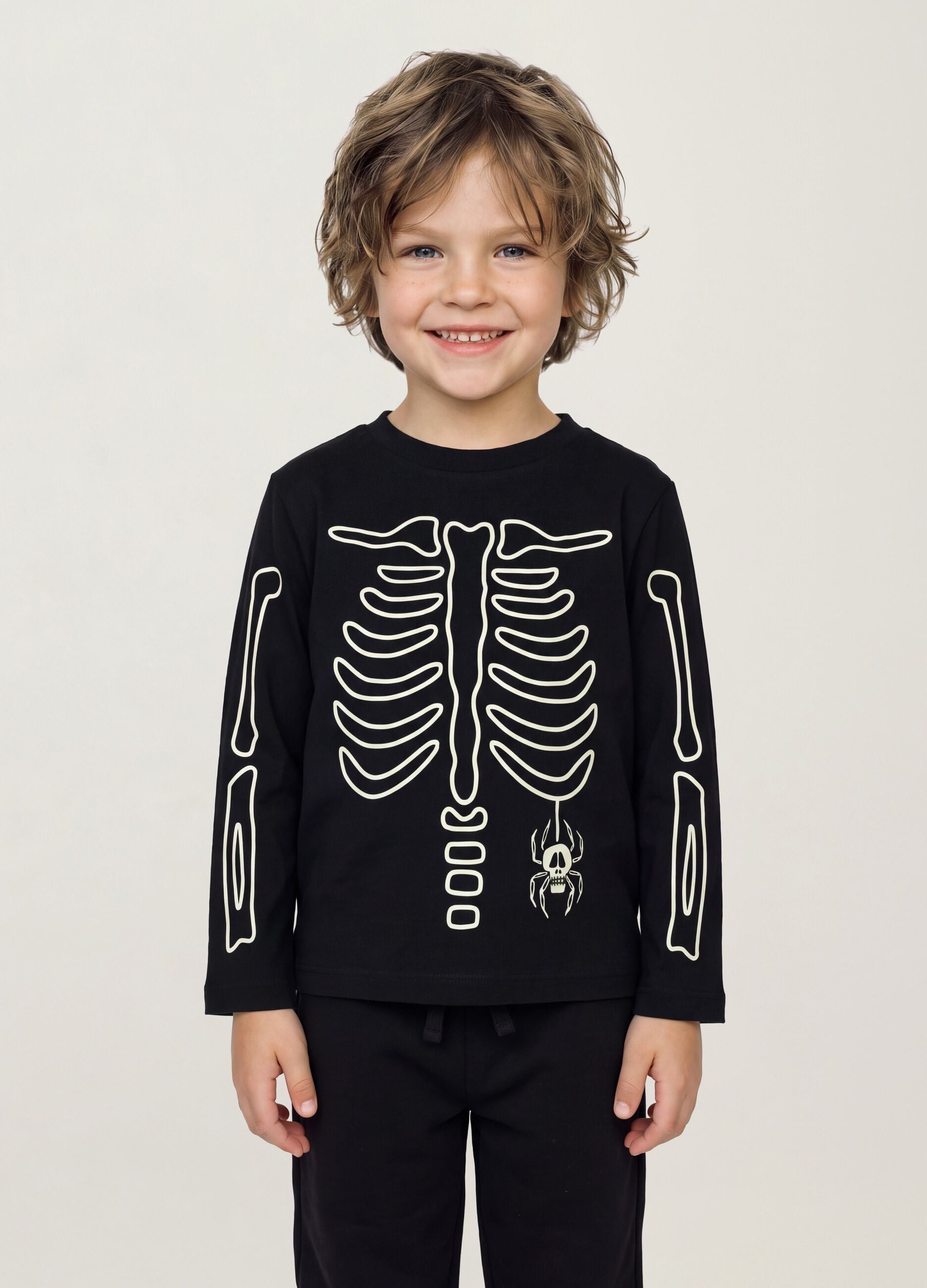 T-shirt nera in puro cotone con girocollo e stampa scheletro