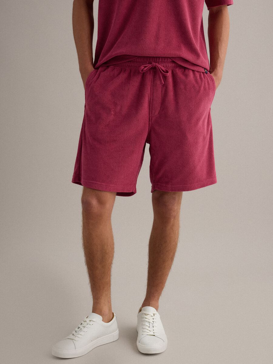 Rote Bermuda-Shorts aus Baumwollmix mit elastischem Bund_1