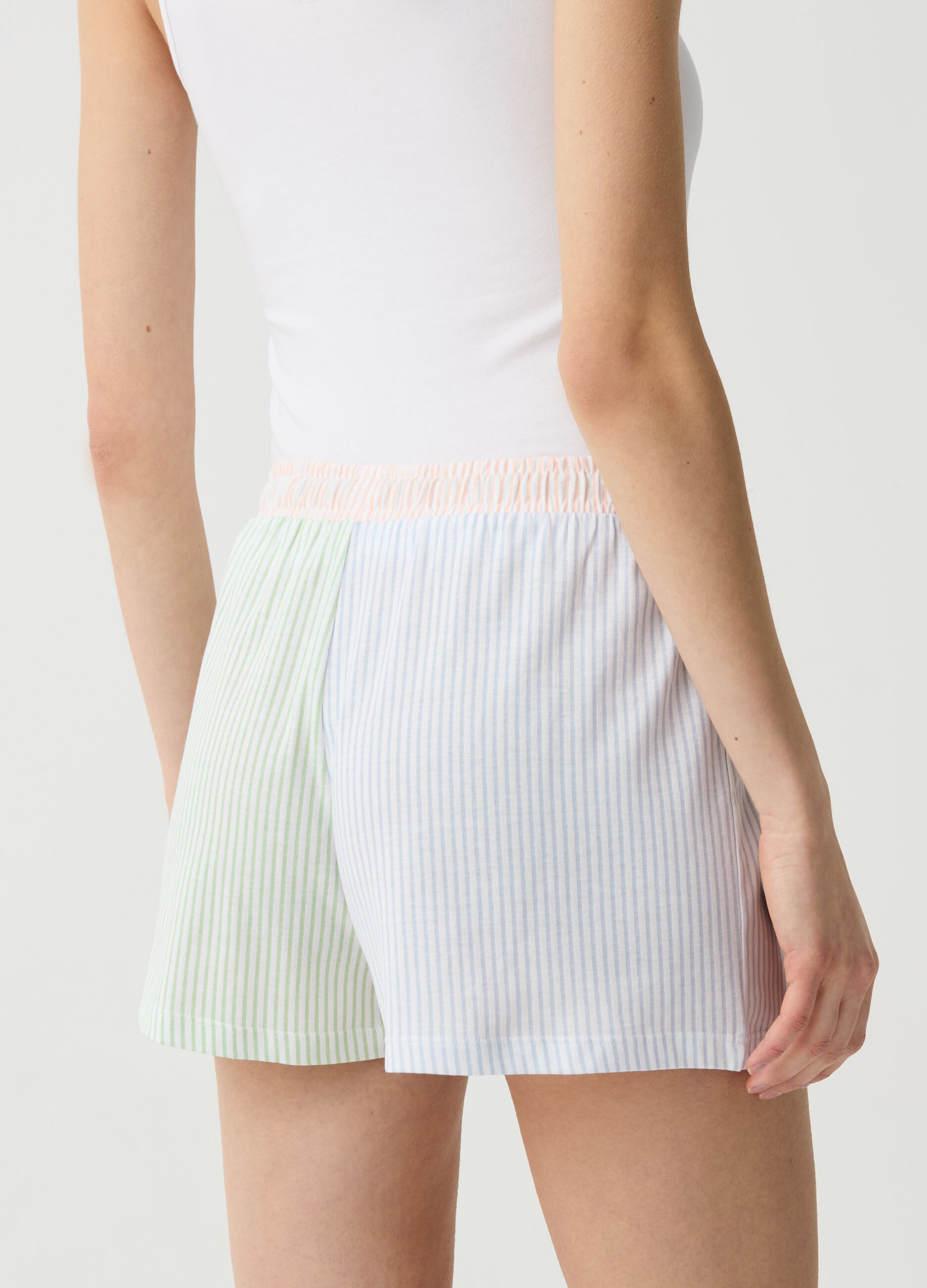 Striped colourblock pyjama shorts