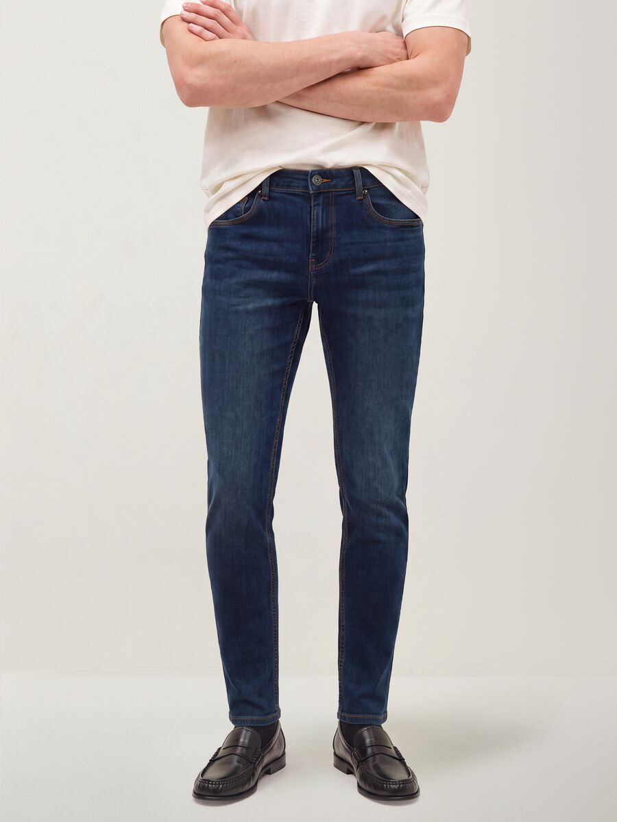 Skinny-Fit Denim-Jeans aus Stretch-Baumwolle_1