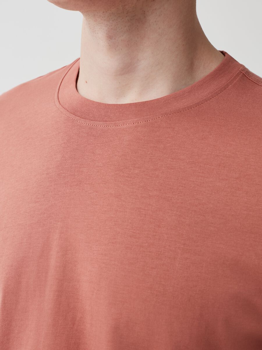 Camiseta cuello redondo de manga larga_1