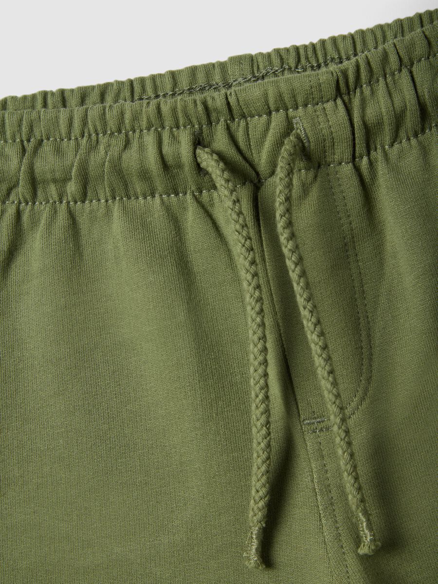 Boys' green pure cotton shorts regular fit with car_2