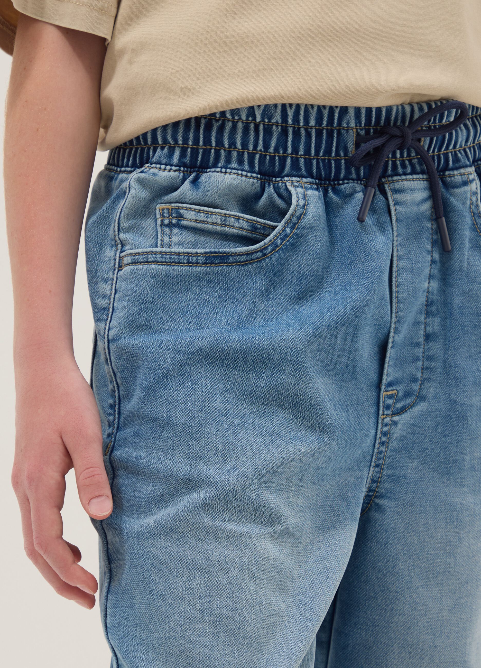 Light blue stretch cotton denim shorts