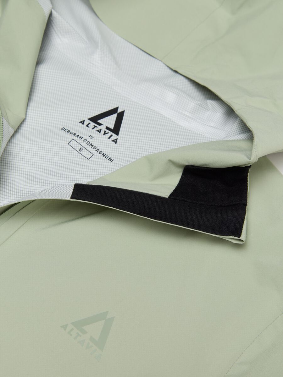 &Alpha;&nu;&omicron;&iota;&chi;&tau;ή &pi;&rho;ά&sigma;&iota;&nu;&eta; &alpha;&theta;&lambda;&eta;&tau;&iota;&kappa;ή &zeta;&alpha;&kappa;έ&tau;&alpha; Altavia_6