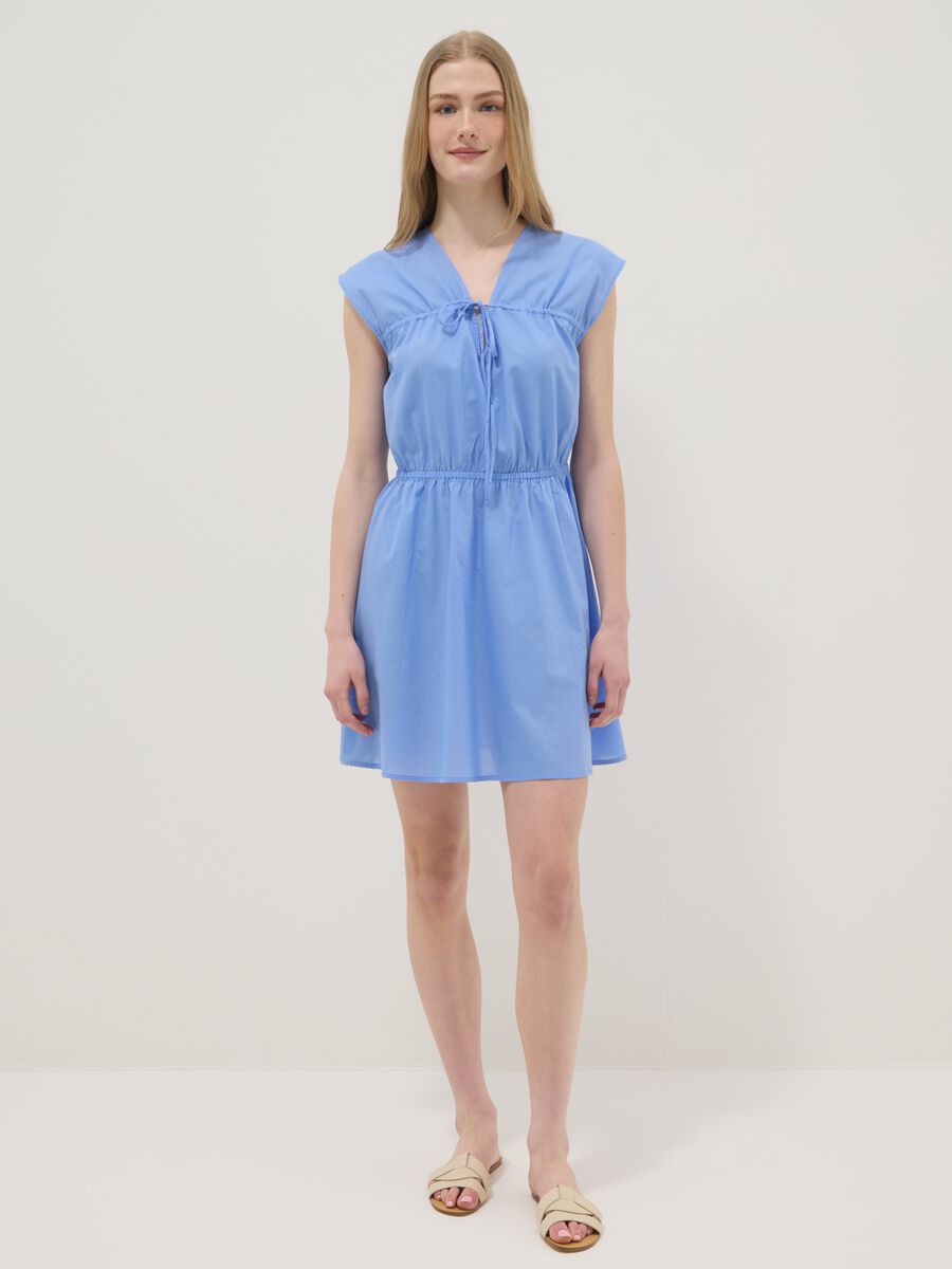 Light blue pure cotton regular-fit dress with V-neck and tie fastening_0