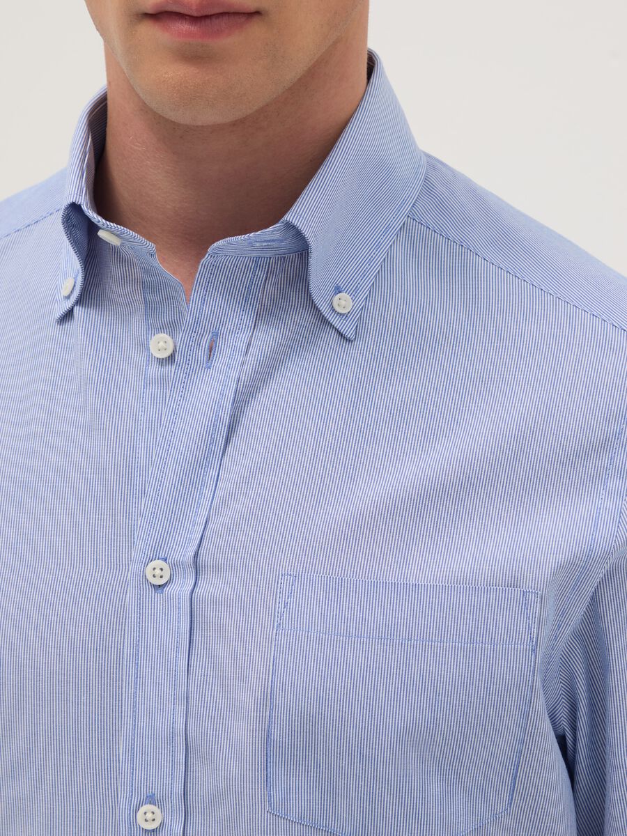 Light blue striped shirt in cotton blend regular fit easy iron_1