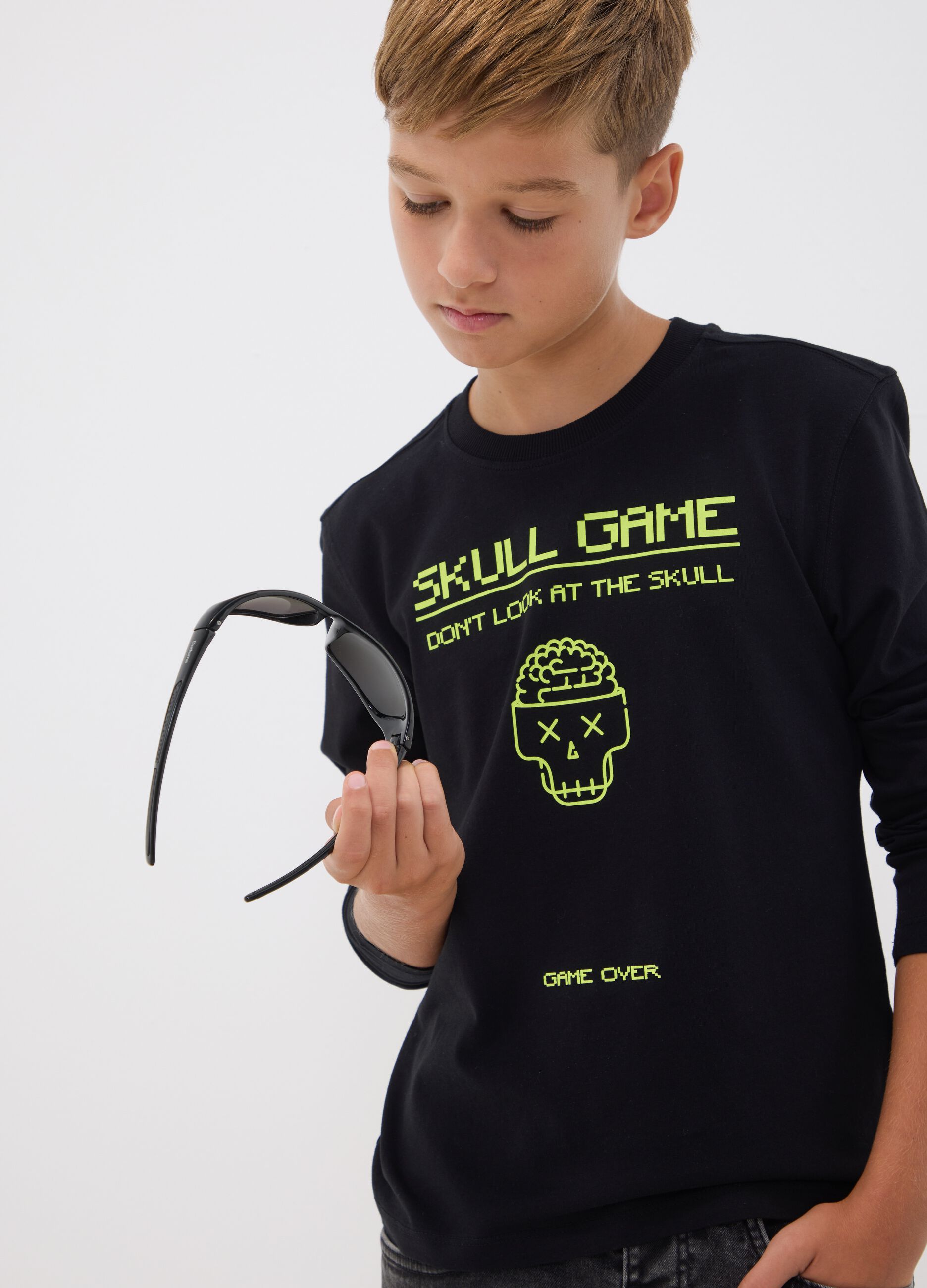 &Mu;&alpha;ύ&rho;&omicron; T-shirt &alpha;&pi;ό &kappa;&alpha;&theta;&alpha;&rho;ό &omicron;&rho;&gamma;&alpha;&nu;&iota;&kappa;ό &beta;&alpha;&mu;&beta;ά&kappa;&iota; &mu;&epsilon; &sigma;&tau;&rho;&omicron;&gamma;&gamma;&upsilon;&lambda;ή &lambda;&alpha;&iota;&mu;ό&kappa;&omicron;&psi;&eta; &kappa;&alpha;&iota; &sigma;&tau;ά&mu;&pi;&alpha; &nu;&epsilon;&kappa;&rho;&omicron;&kappa;&epsilon;&phi;&alpha;&lambda;ή&sigmaf; &gamma;&iota;&alpha; &alpha;&gamma;ό&rho;&iota;&alpha;