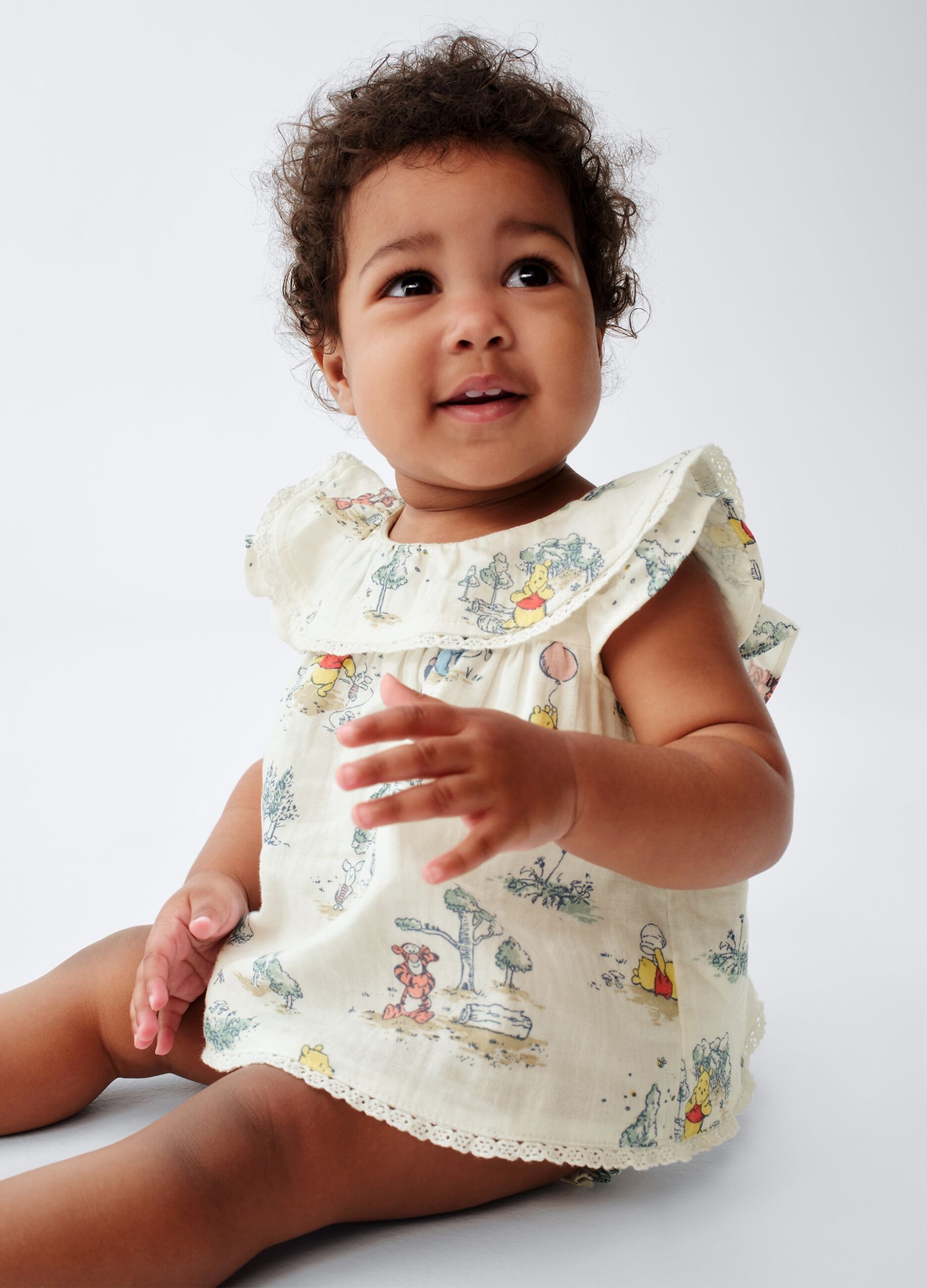 Multicoloured pure cotton baby girl set with Winnie-the-Pooh